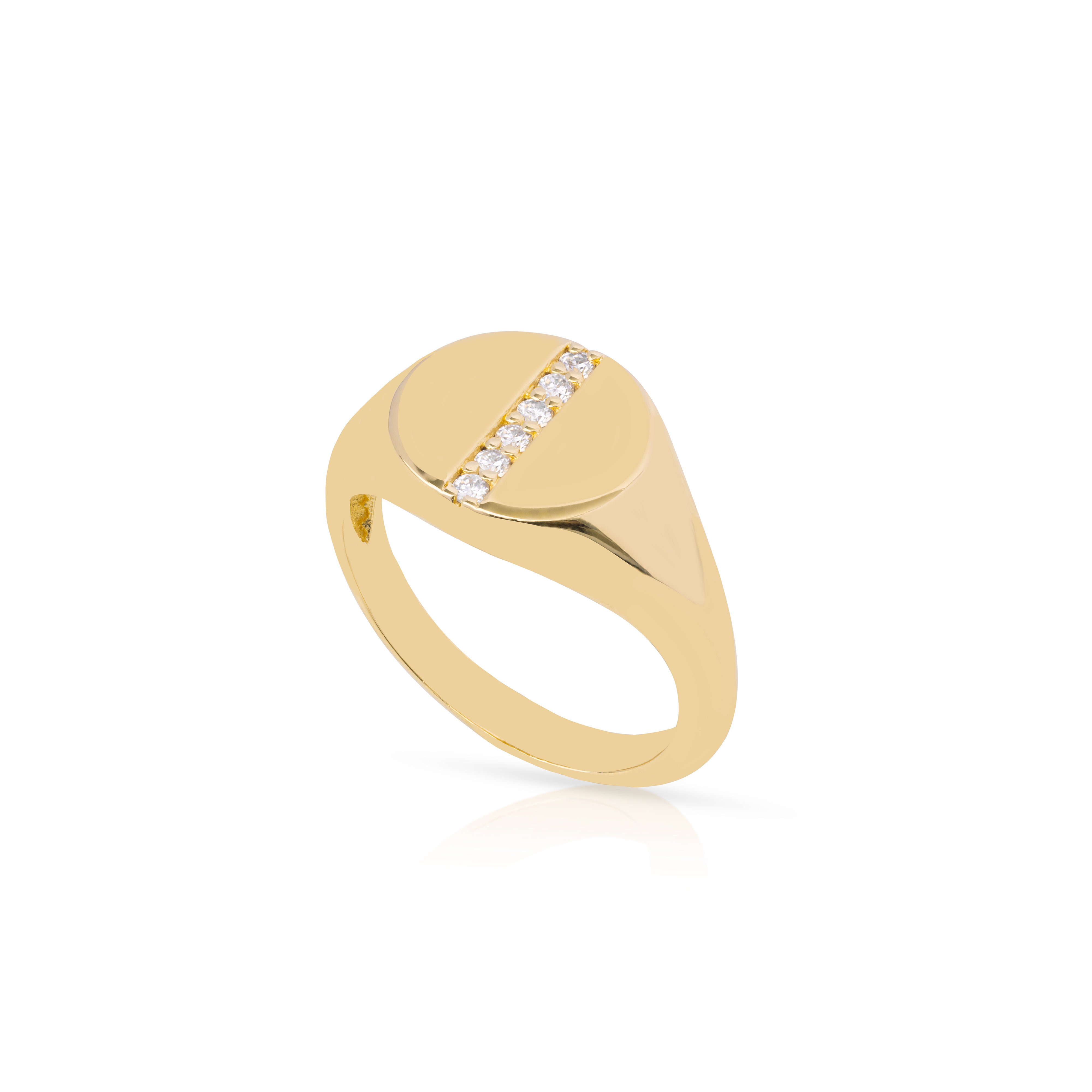 Gilt Moissanite signet ring | MEZI