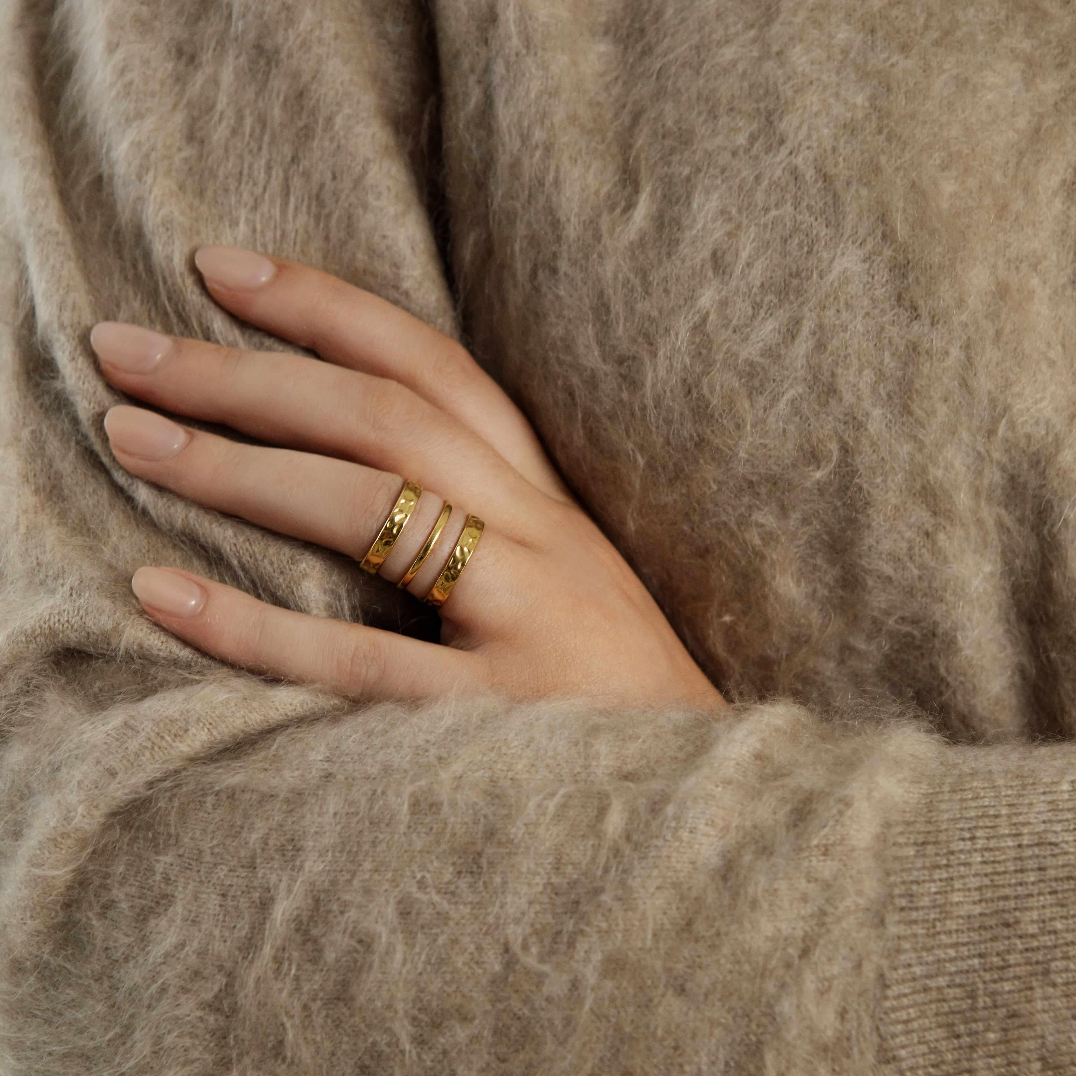 Gold Alora Waterproof Ring - Jewellery | Mezi | MEZI