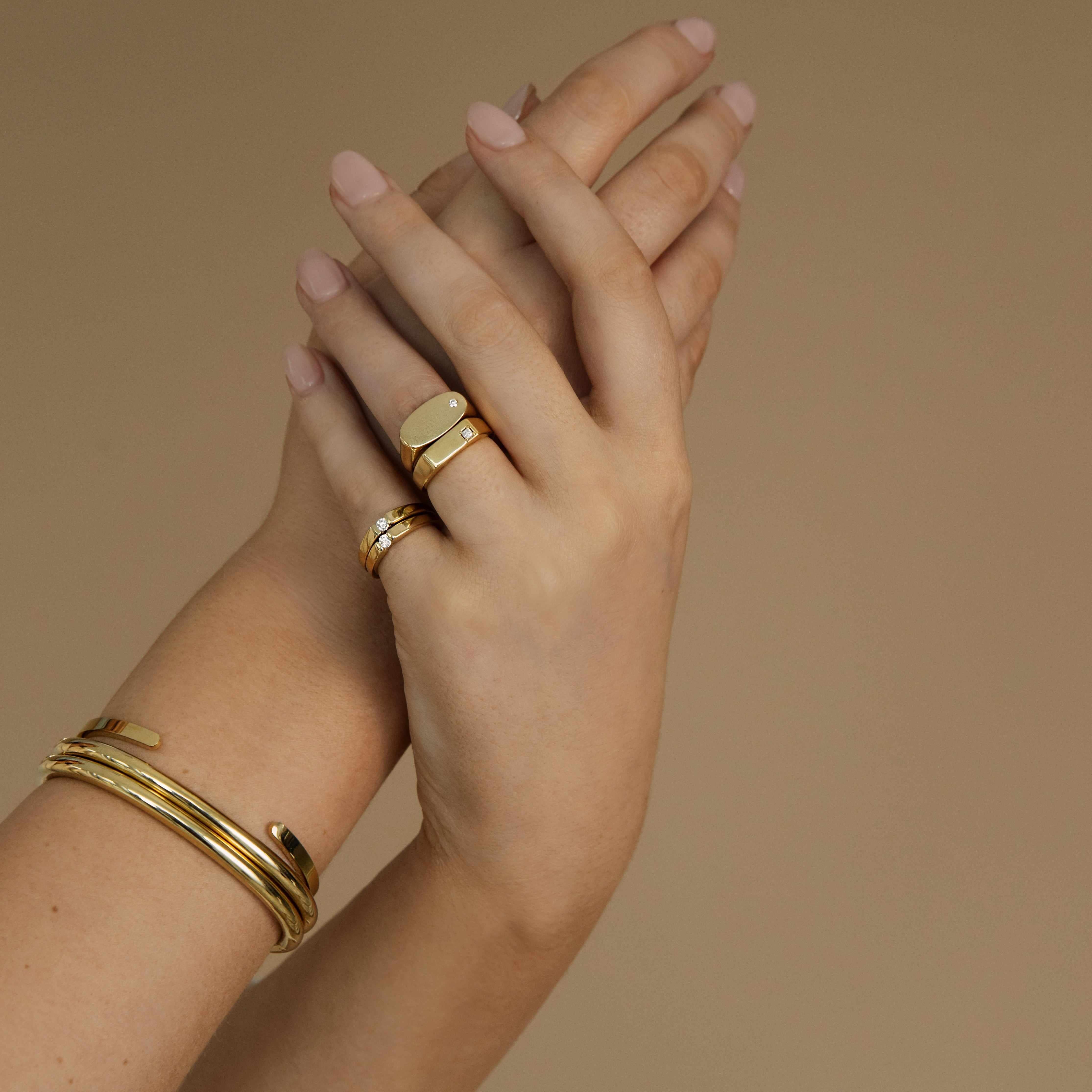 Gold Monda Waterproof Bangle - Jewellery | Mezi | MEZI