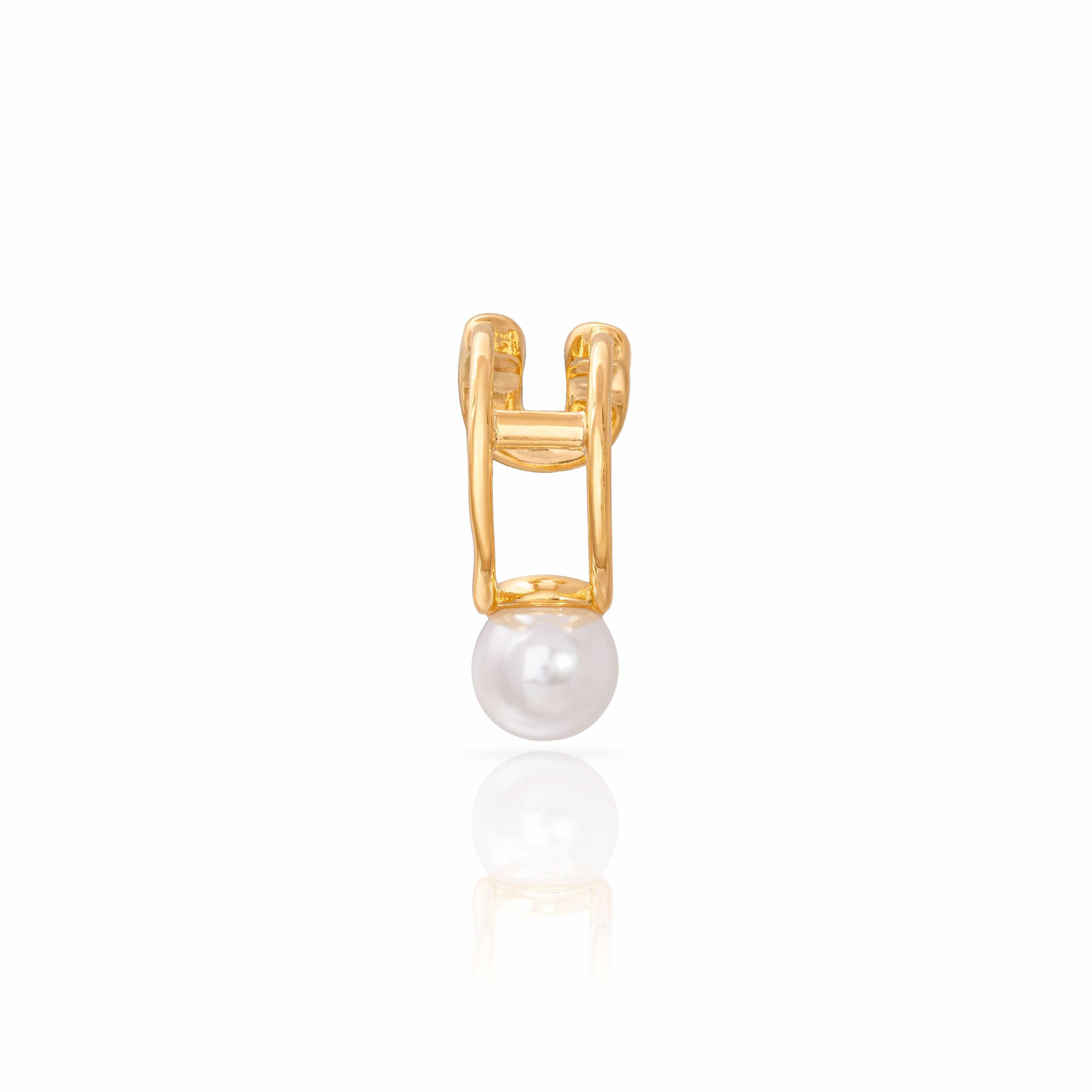 Lea pearl cuff earring