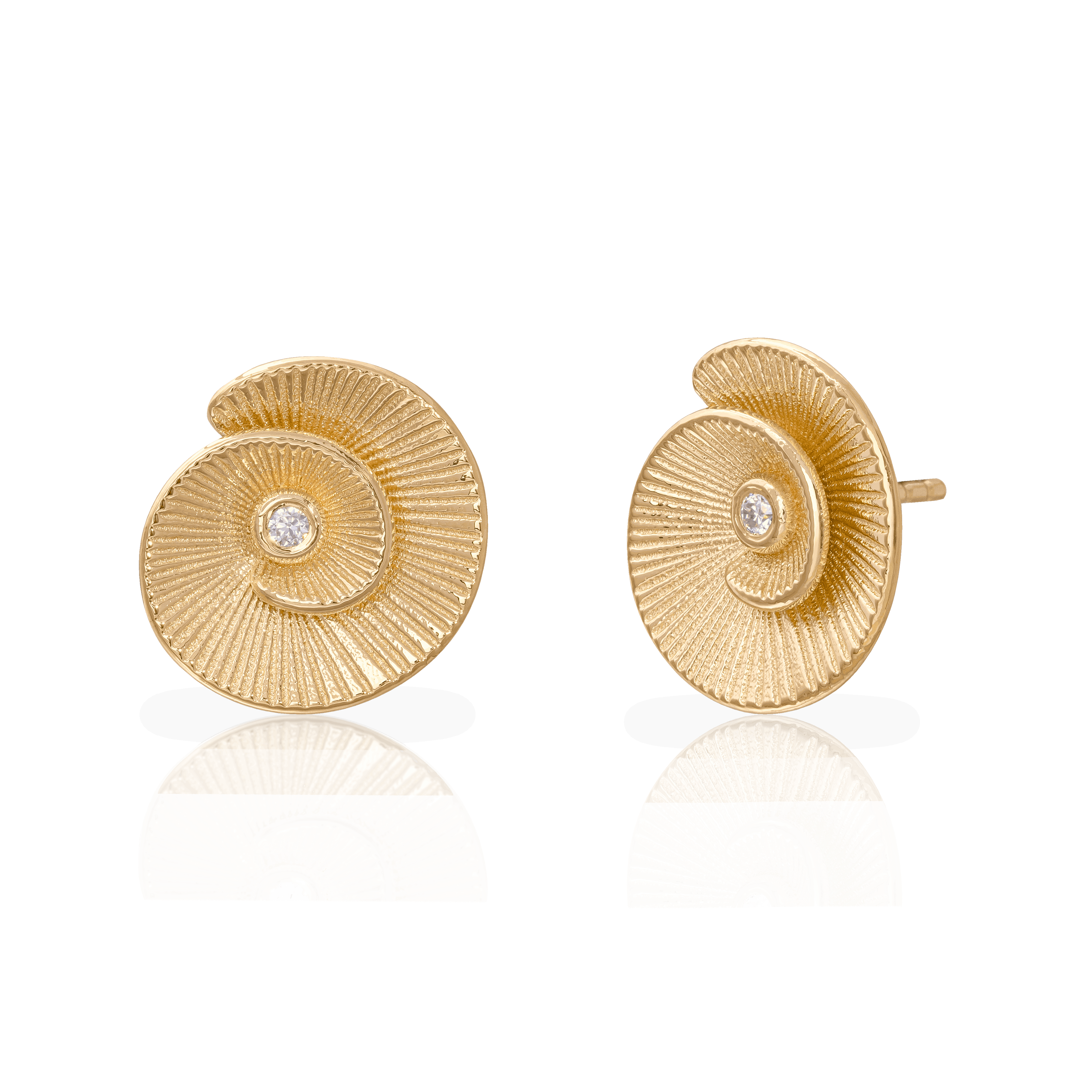 Seashell moissanite stud earrings