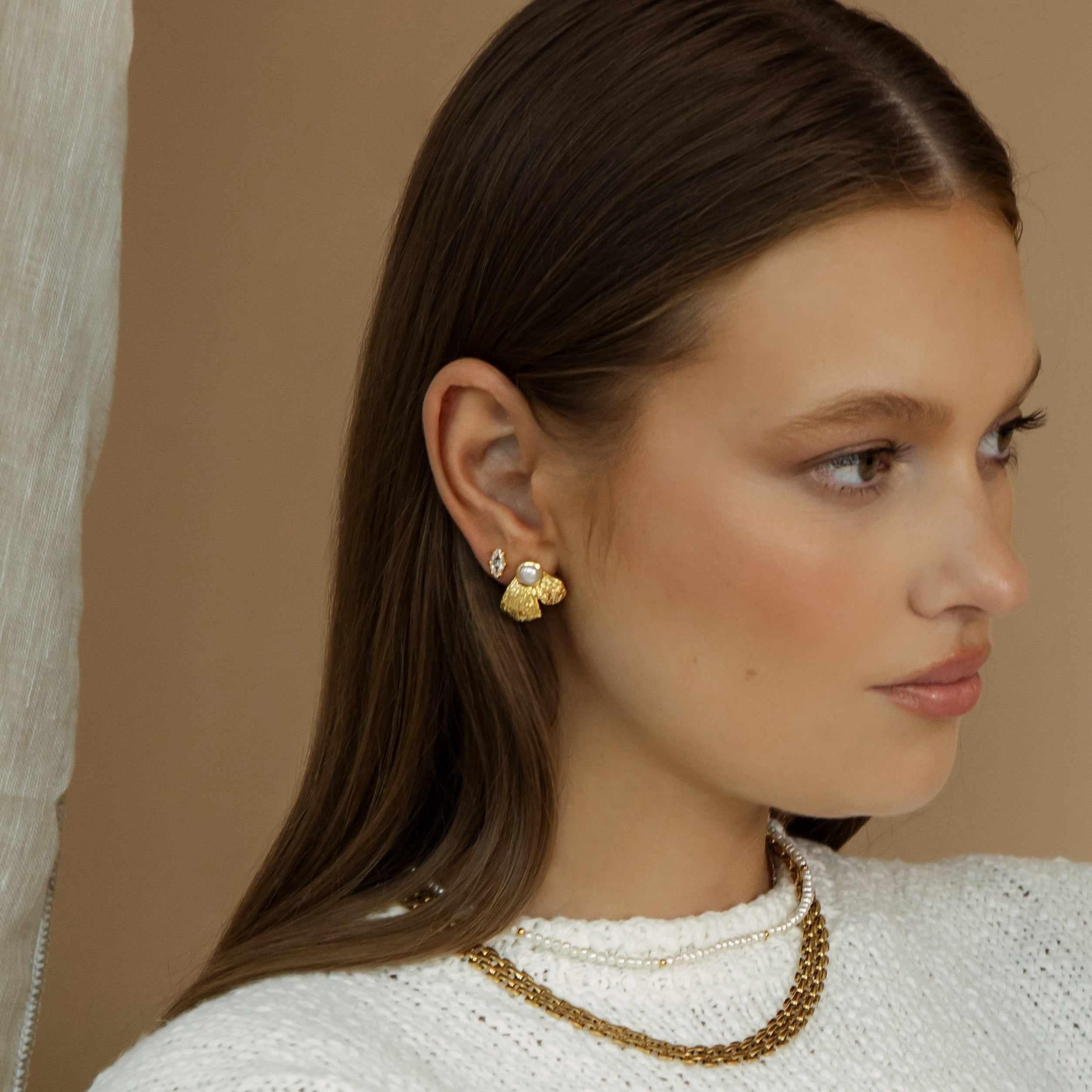 Gold Gaia Leaf Pearl Stud Earrings - Jewellery | Mezi  | MEZI