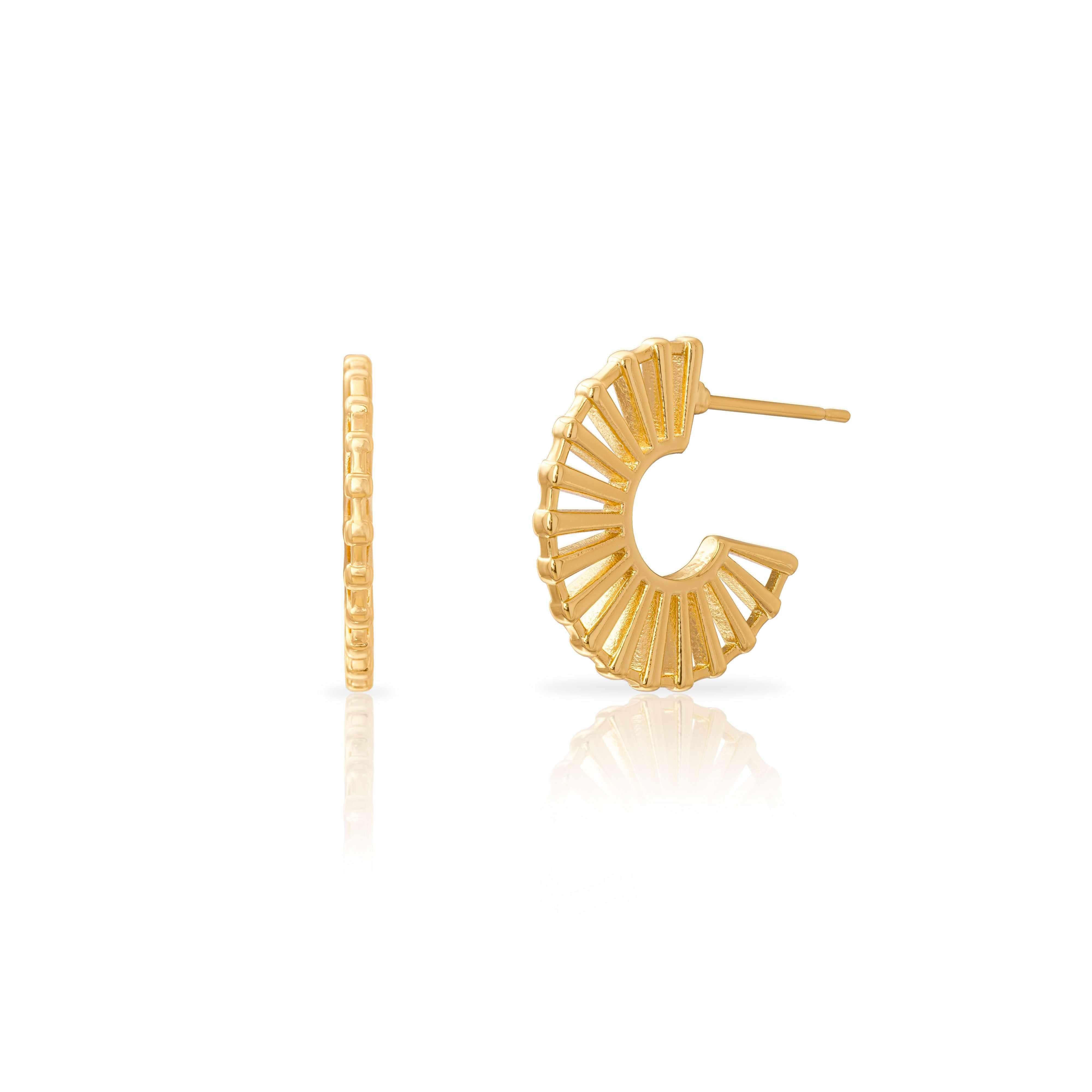 Fan gold filled hoop earring