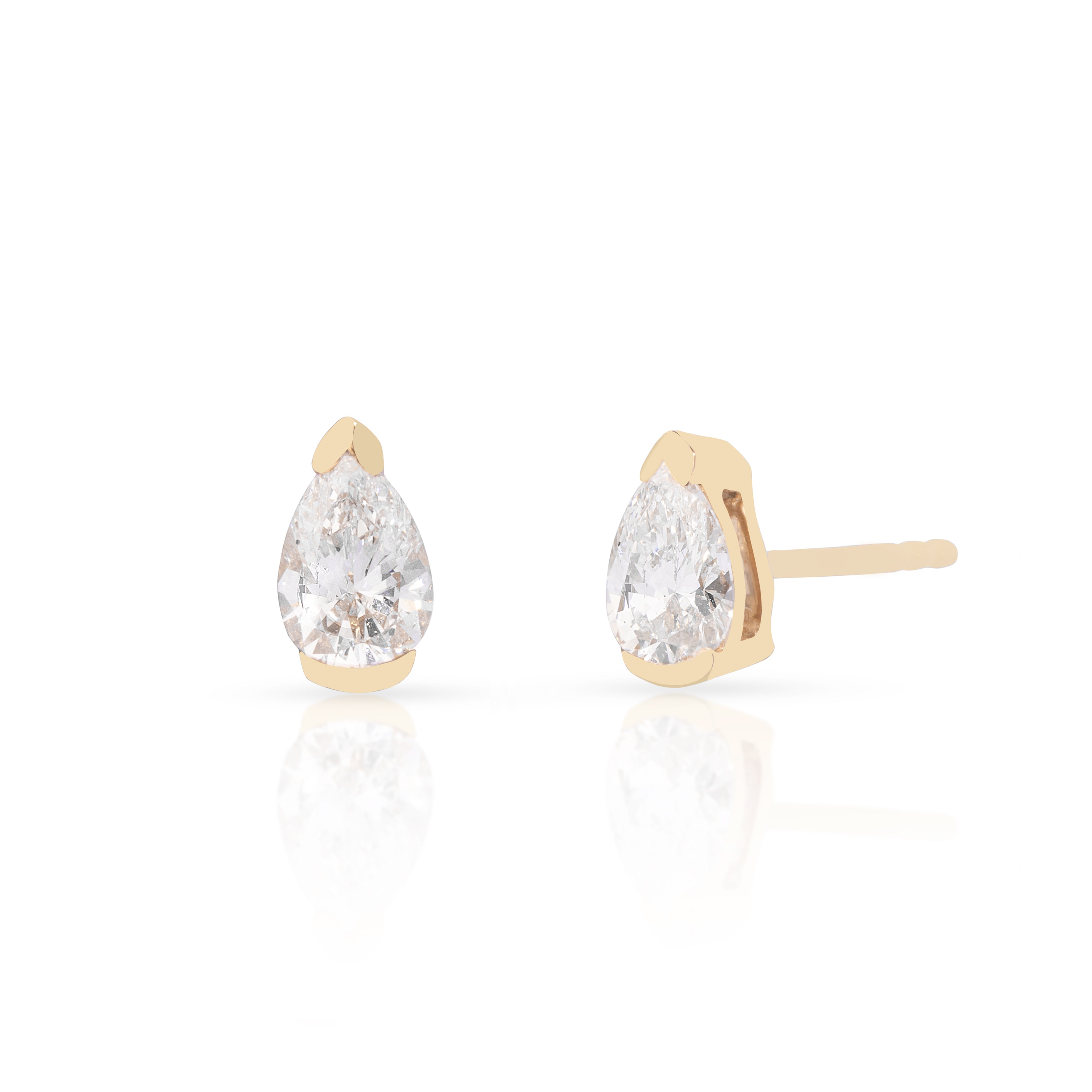 Lyric Lab-Grown Diamond Stud Earrings – 10K Gold Pear Cut