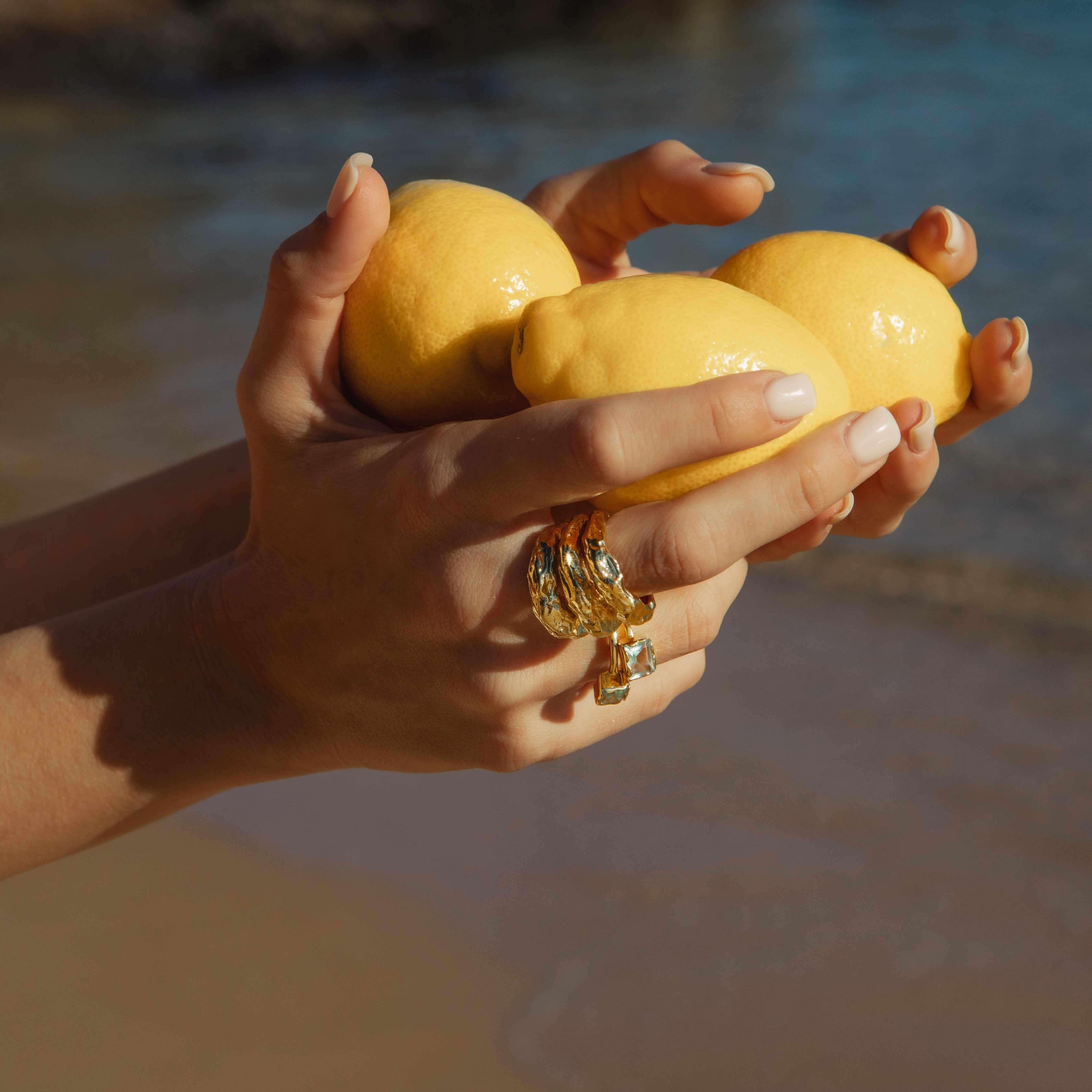 Dune gold statement ring