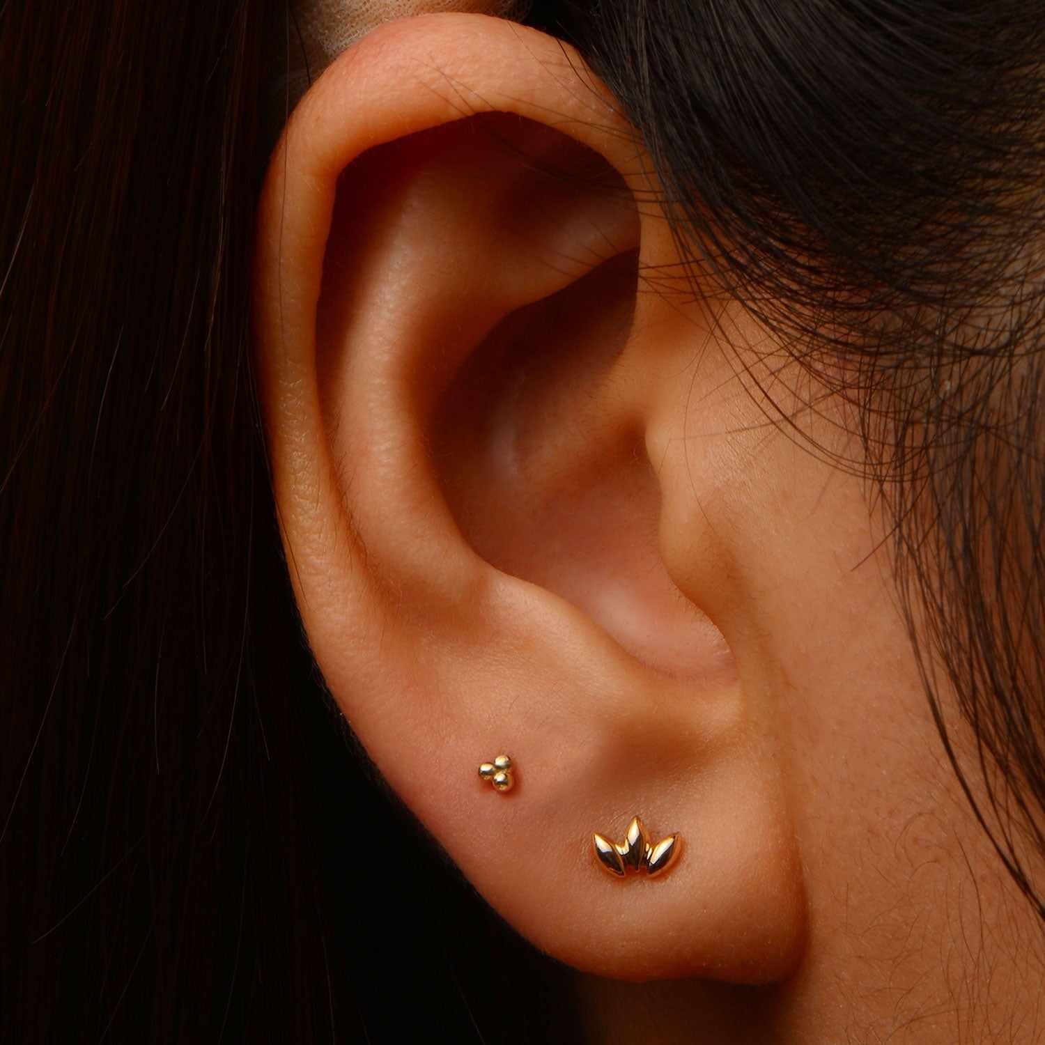 Flam Mini Trio Ball Labret Earring – 14K Gold Flat Back | MEZI | MEZI
