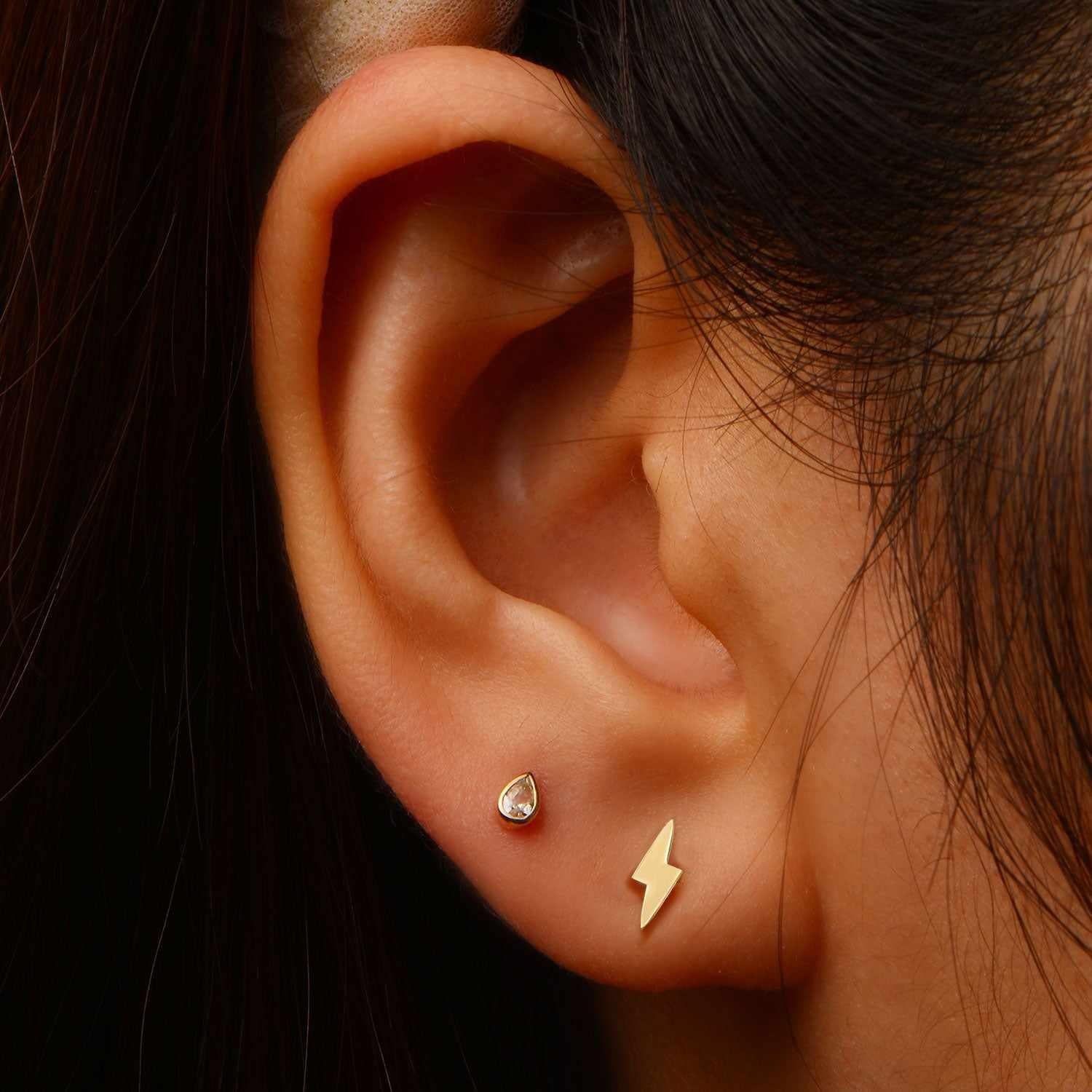 Split teardrop crystal 14k gold labret earring | MEZI