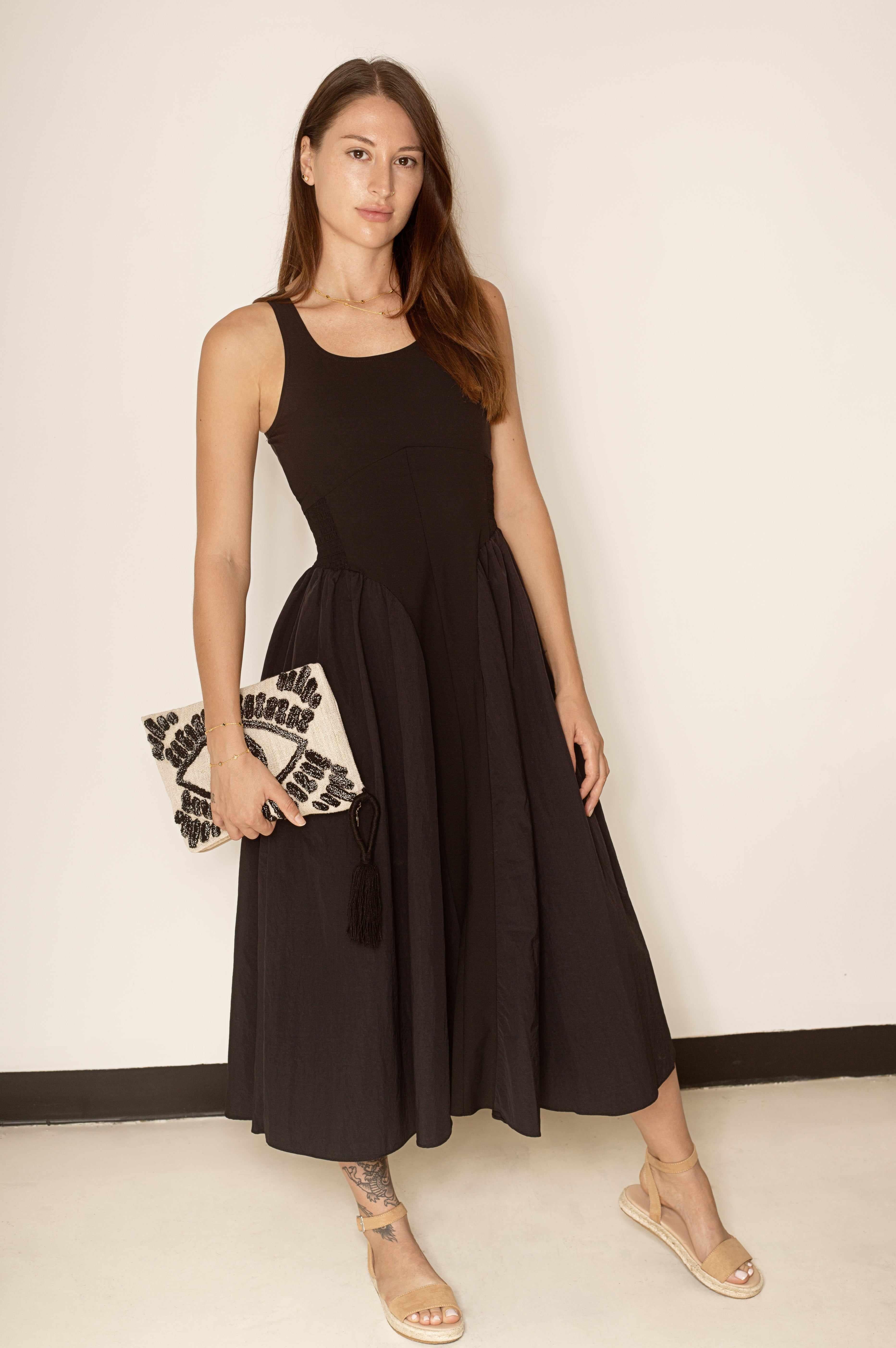 Texture Black Dress | MEZI