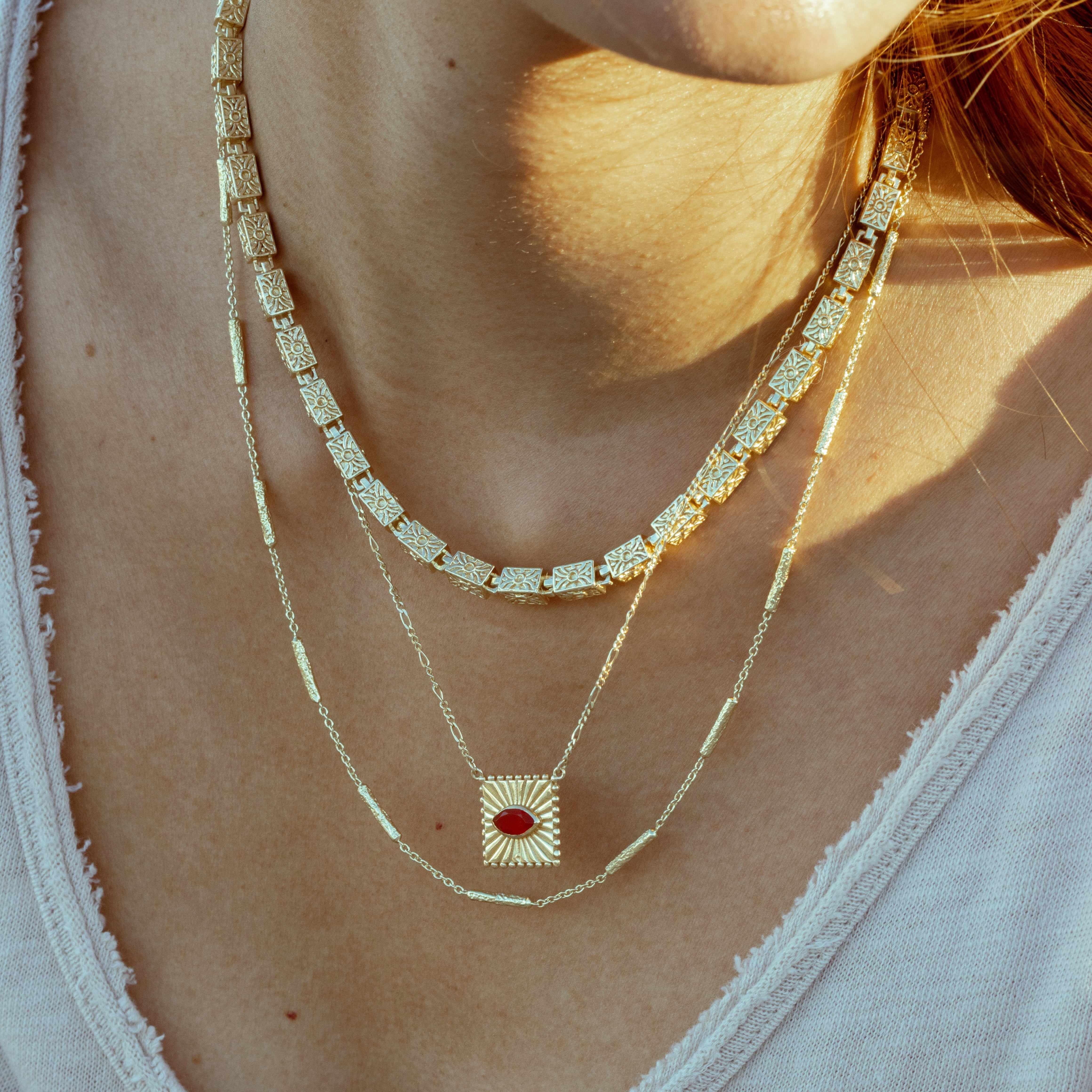 Nilda precious stone pendant | MEZI