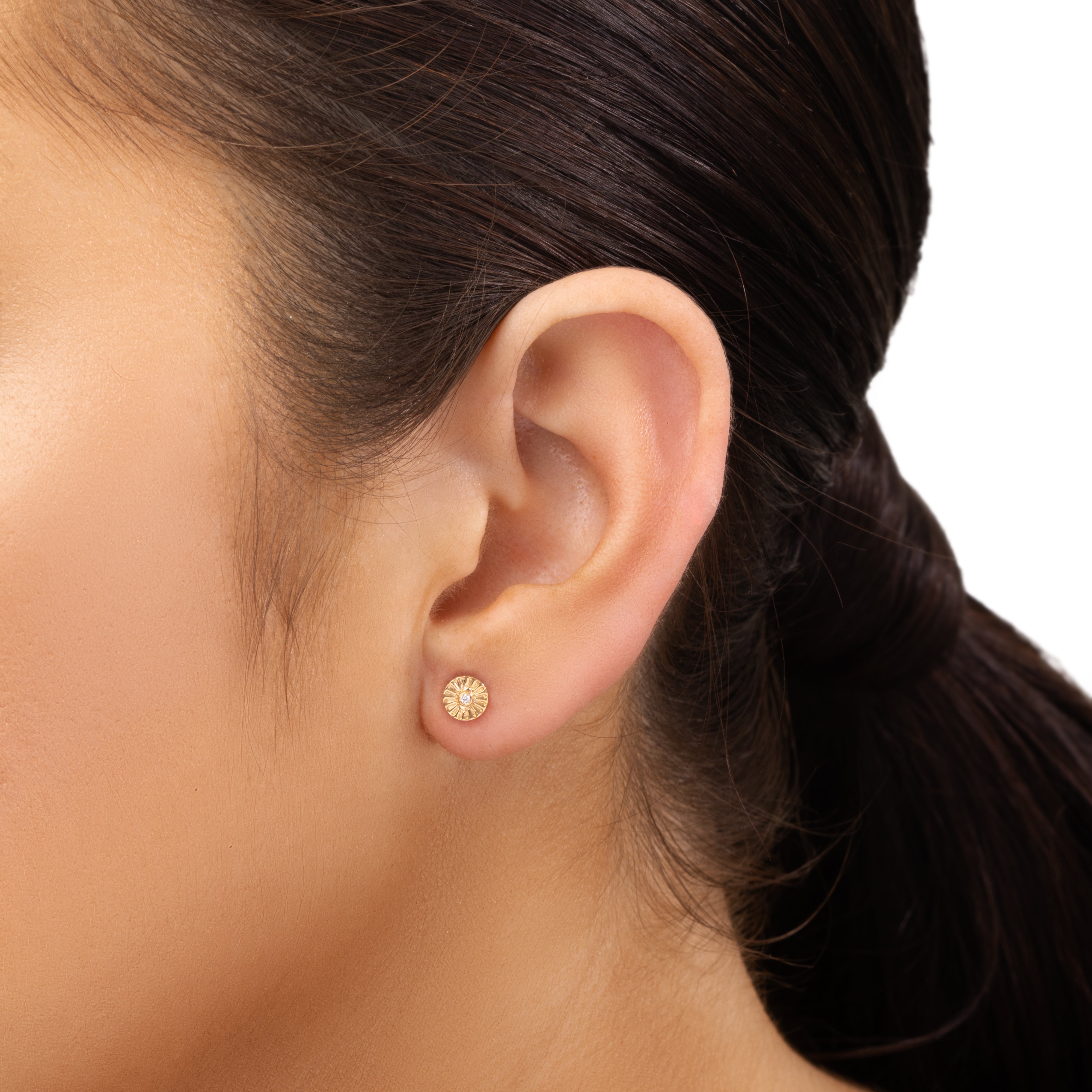 14k Gold Nova Labret Bar - Jewellery | Mezi | MEZI