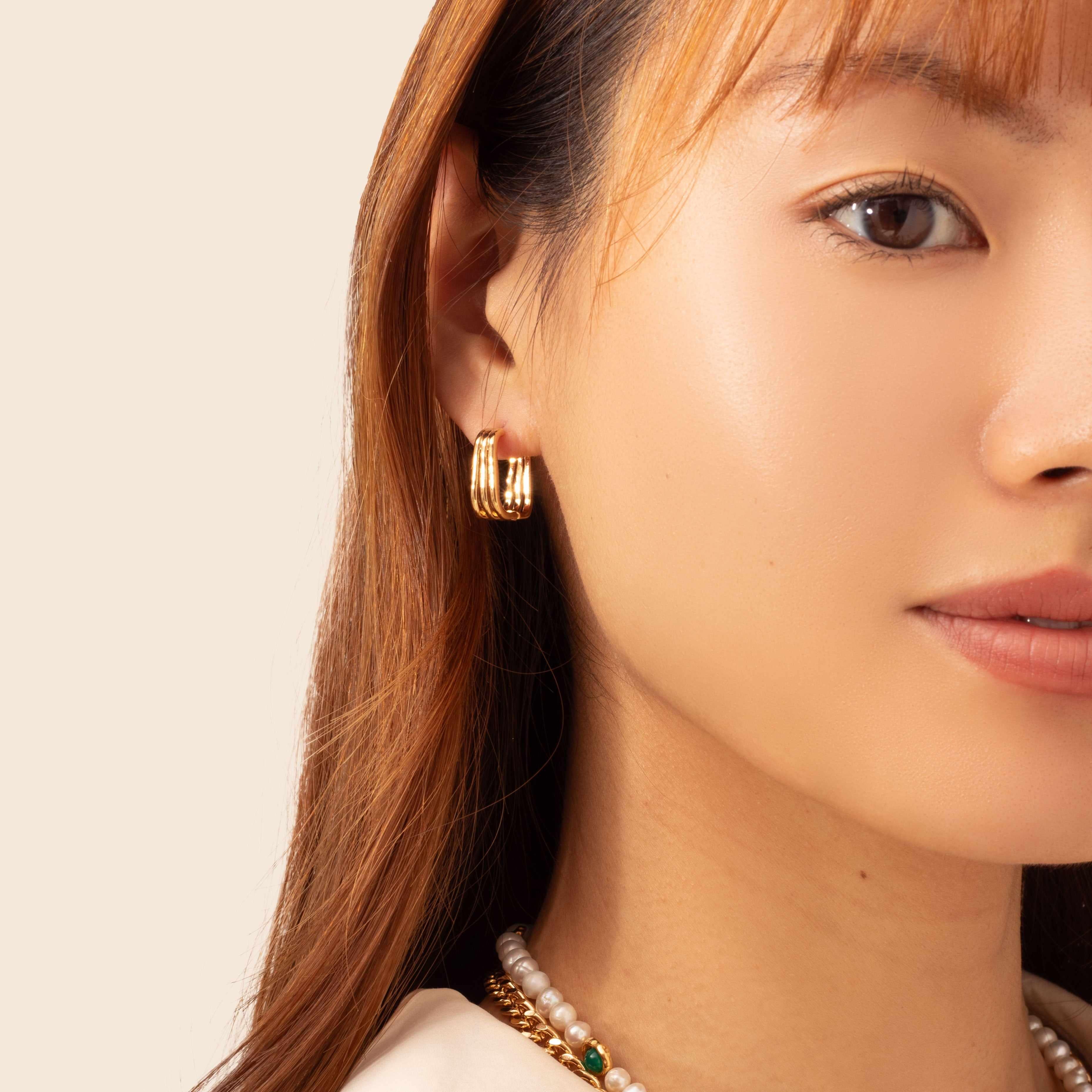 Mezi 14K Gold Plated Trila Rectangle Hoop Earrings | Jewellery | MEZI | MEZI