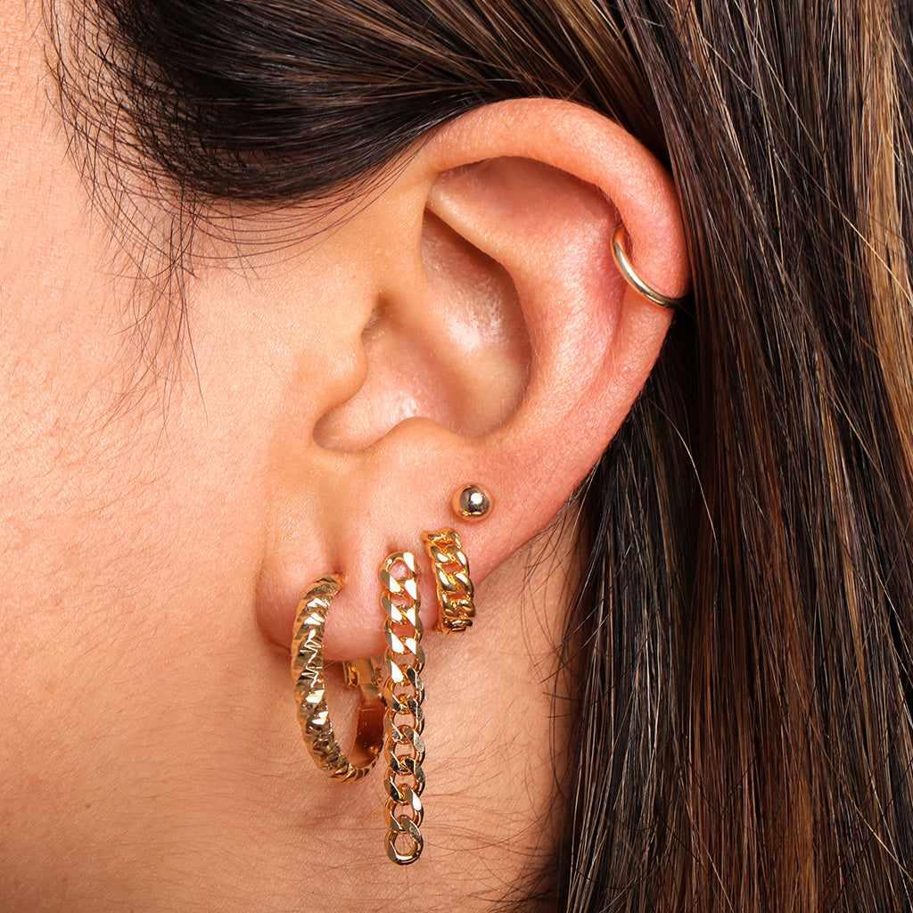 Mezi 14K Gold Plated Baye Chain Huggie Hoop Earring | Jewellery | MEZI | MEZI