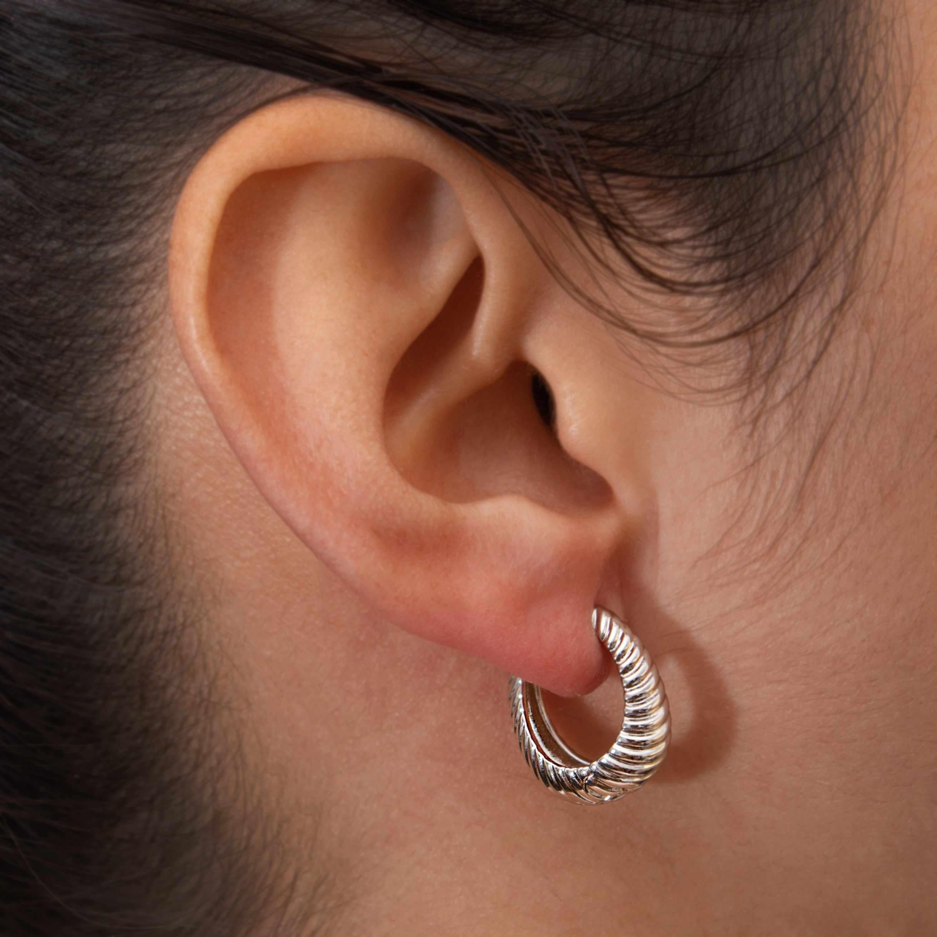 Mezi 14K Gold Plated Karia Huggie Hoop Earrings | Jewellery | MEZI | MEZI