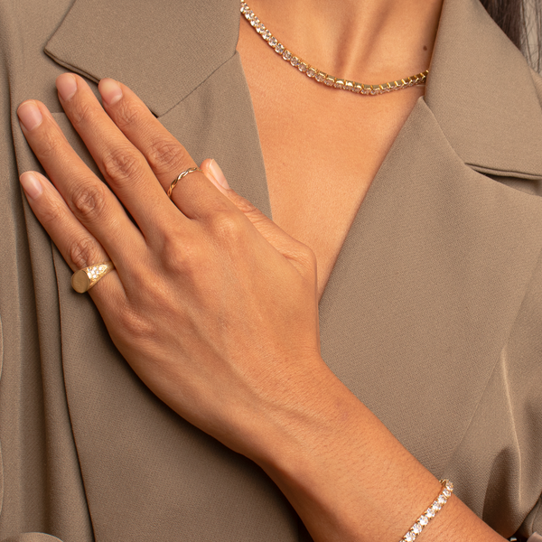 Sandia gold crystal signet ring