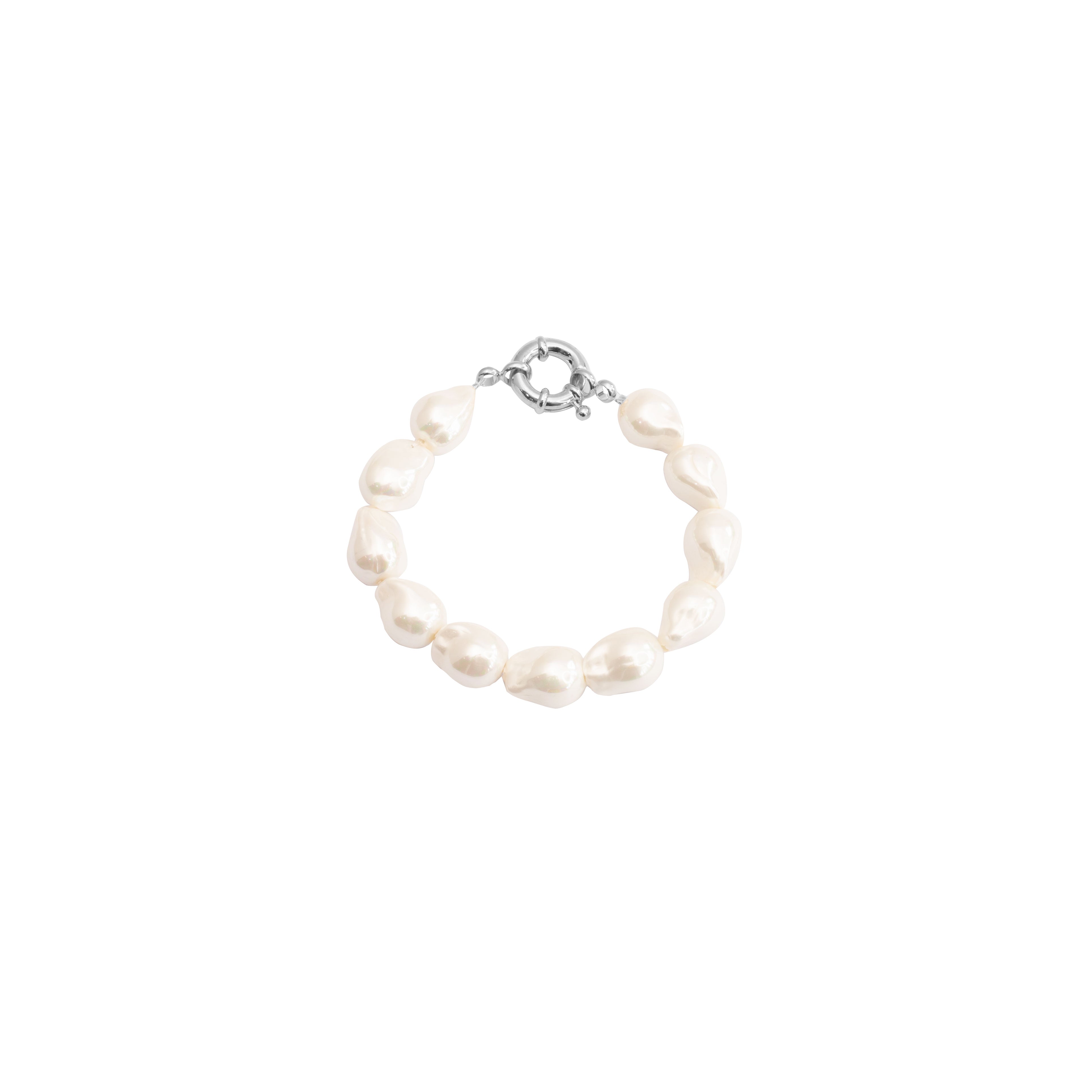 Beca pearl bracelet