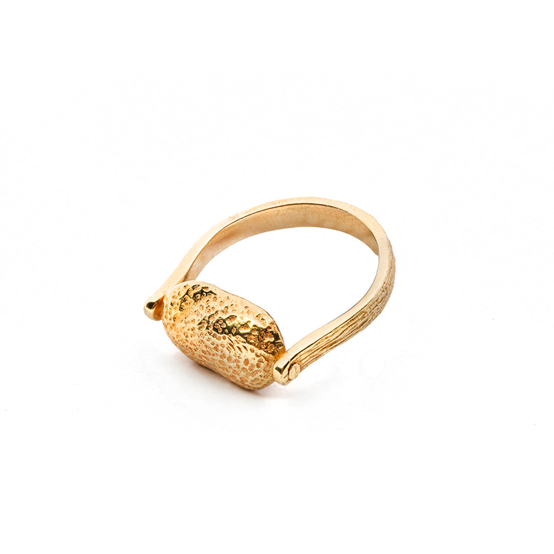 Kali rectangle hinge gold ring | MEZI
