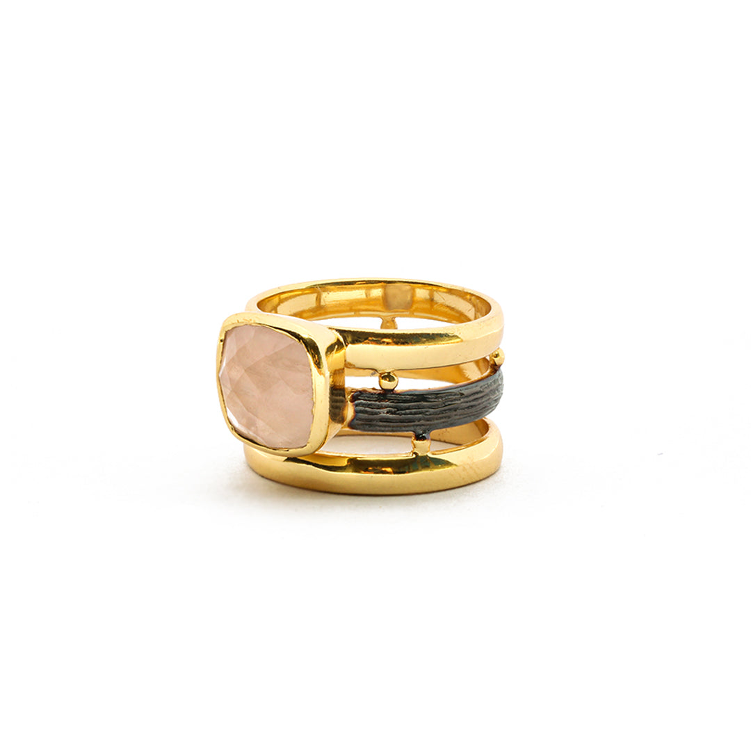 Maya gold rose quartz ring
