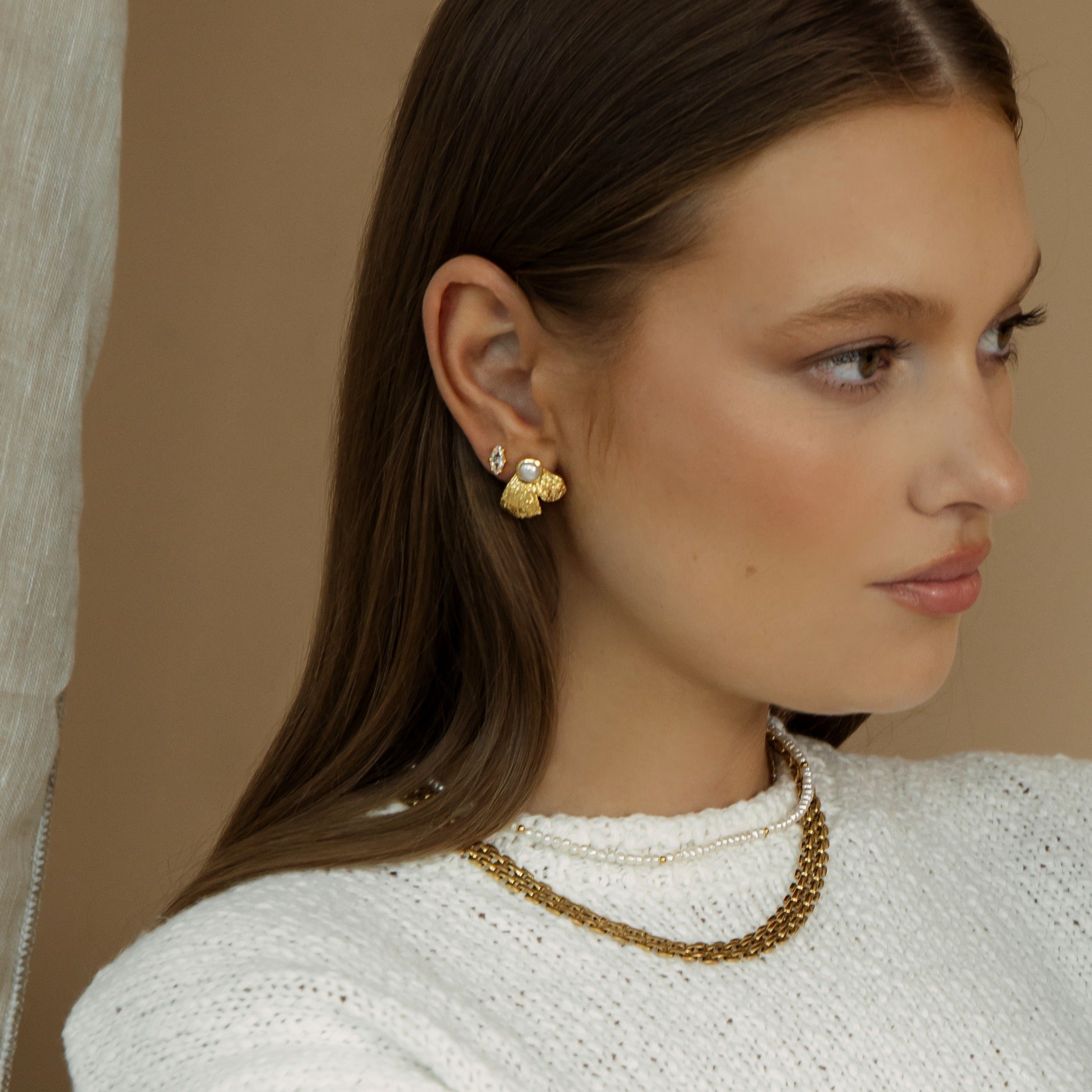 Capri gold necklace