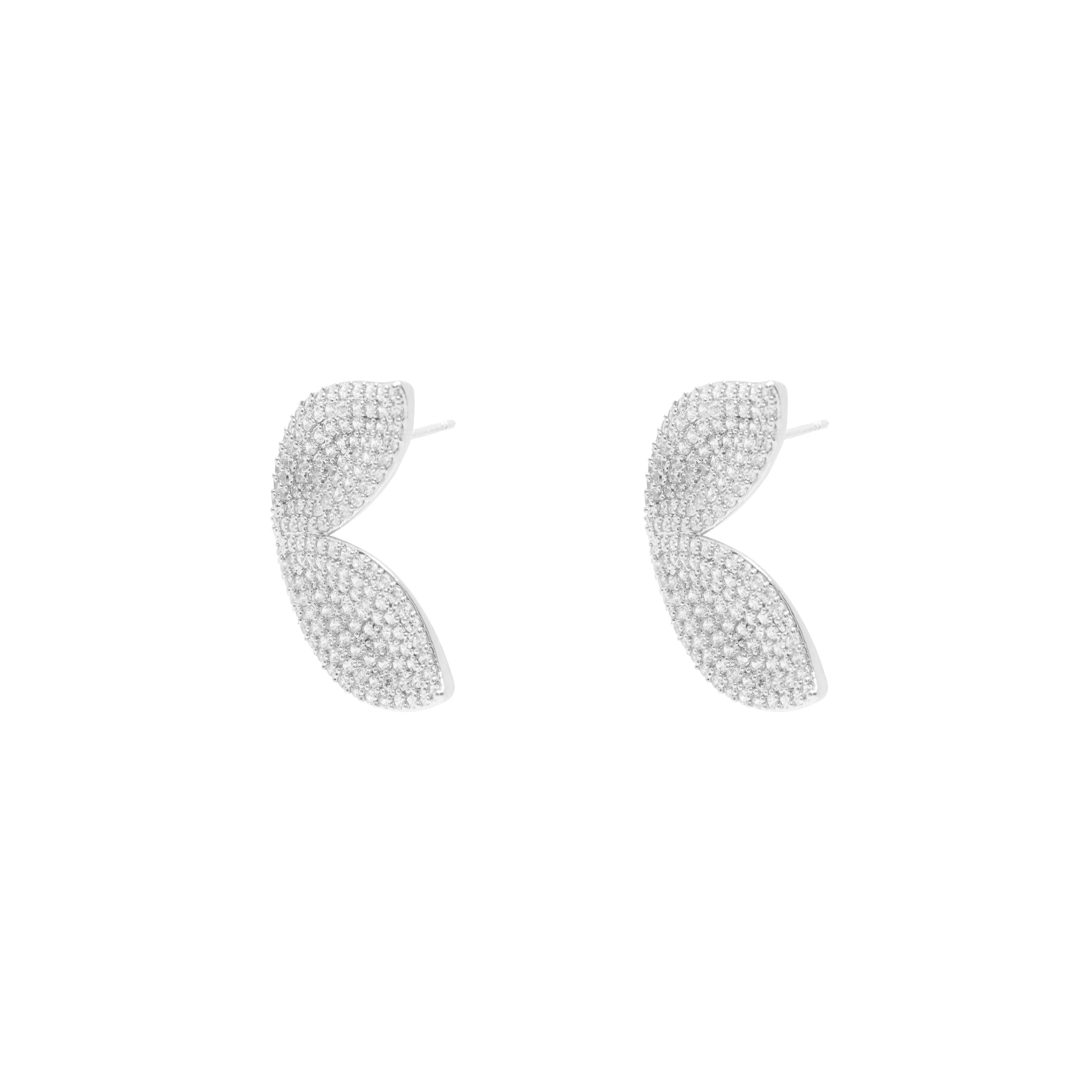 Bowie leaf crystal stud earrings | MEZI