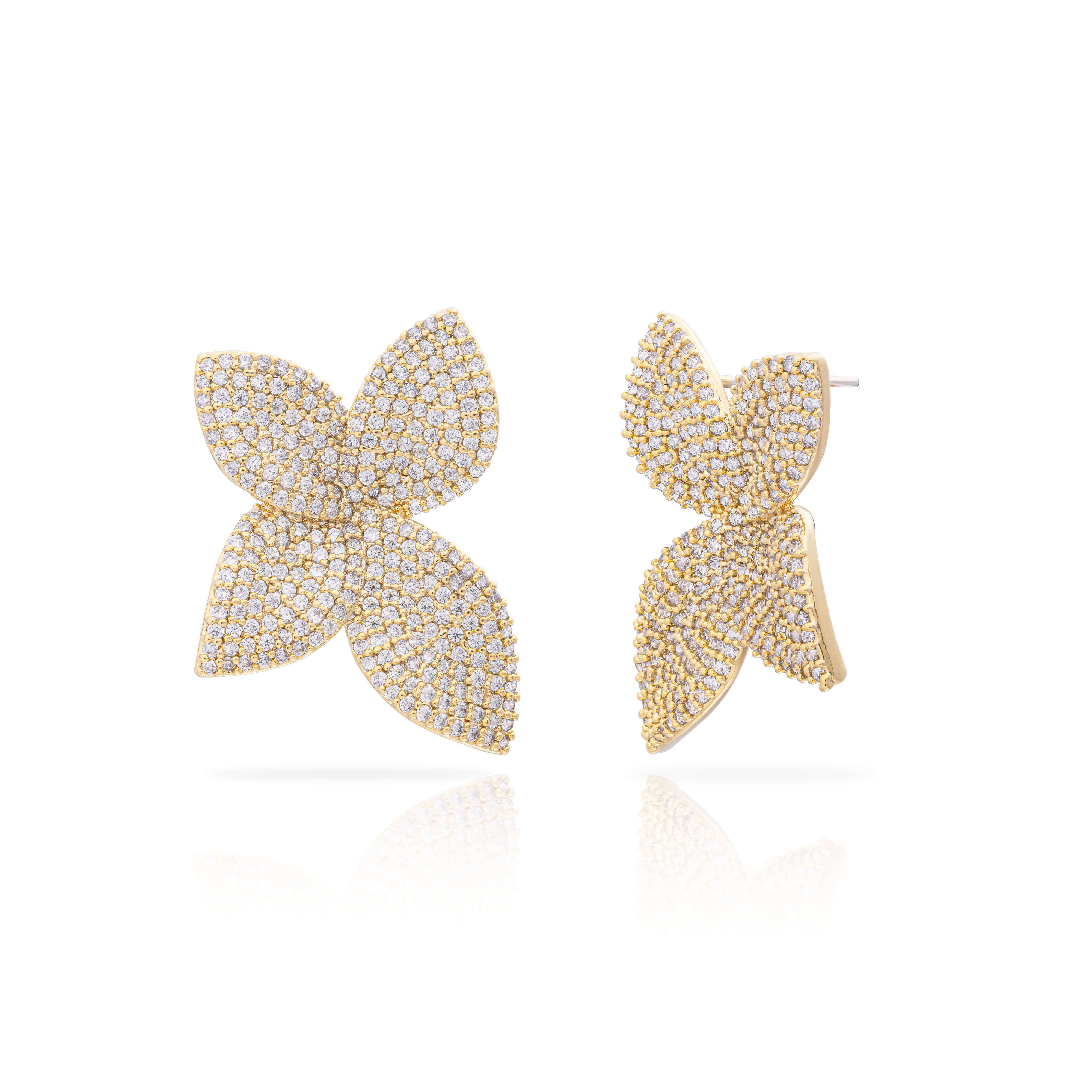Liata stud earrings