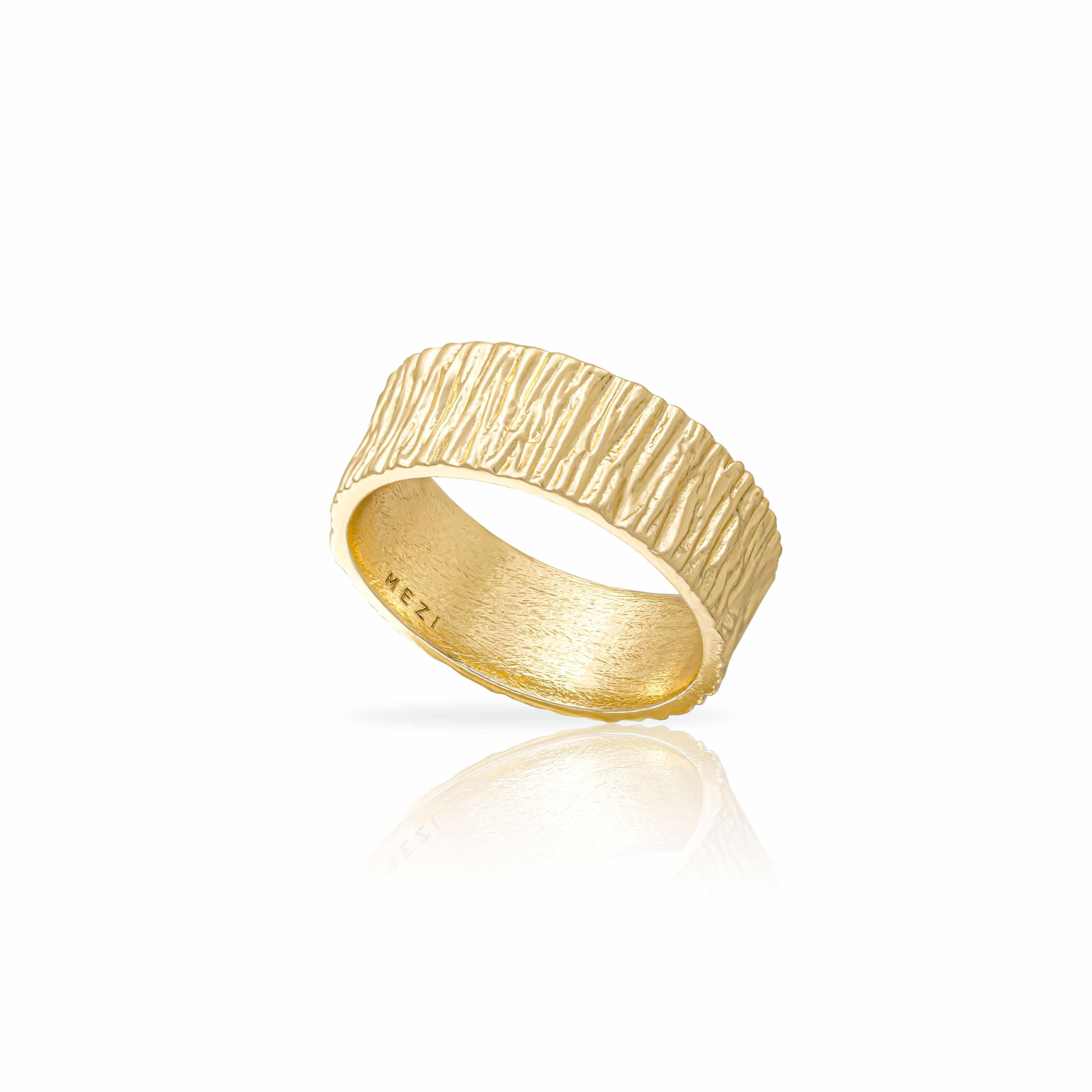 Sora thick gold ring