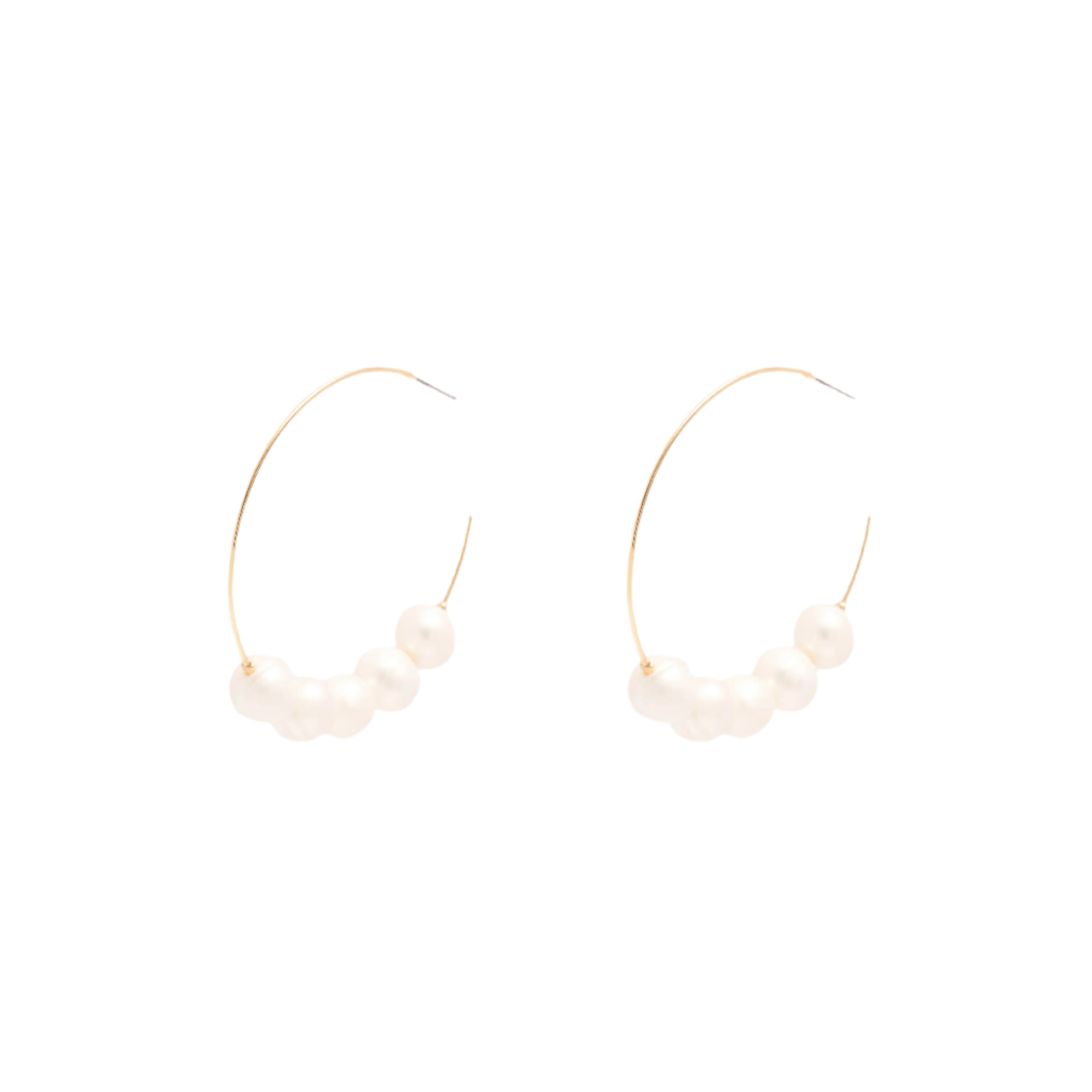 Hazel pearl hoop earrings | MEZI