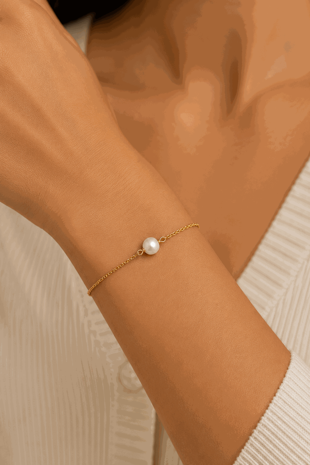 Poet freshwater pearl gold fine bracelet