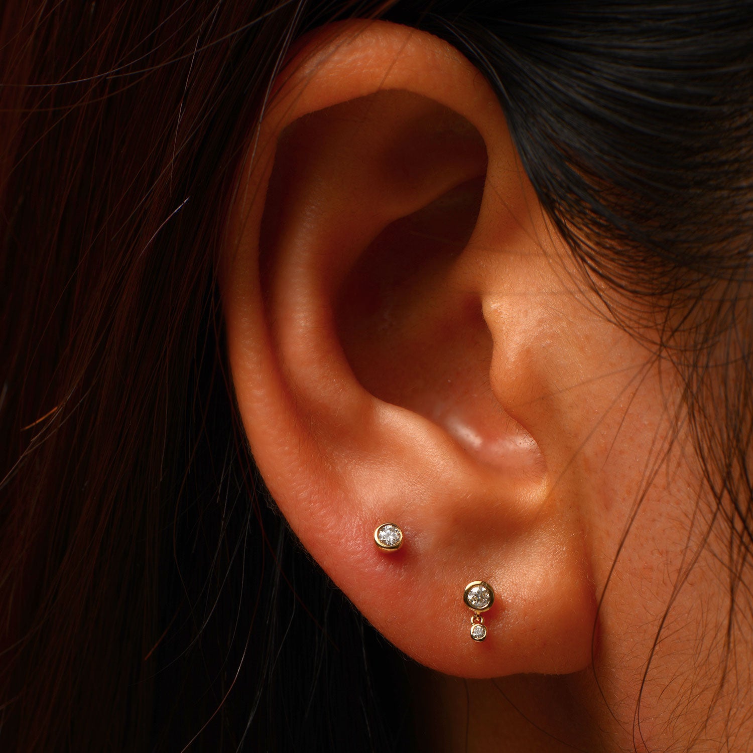 Porto bezel crystal 14k gold labret earring | MEZI