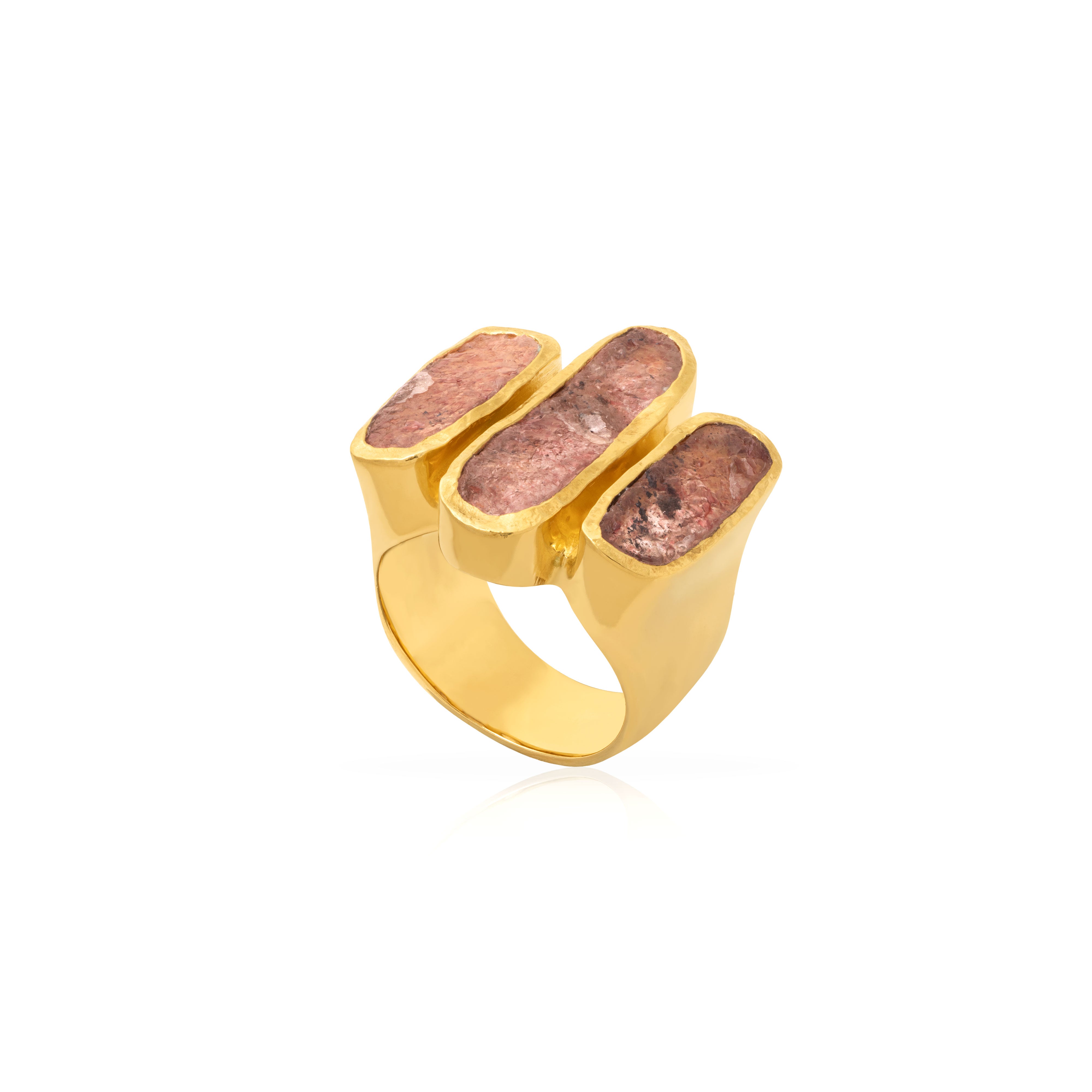 Petra Strawberry quartz ring