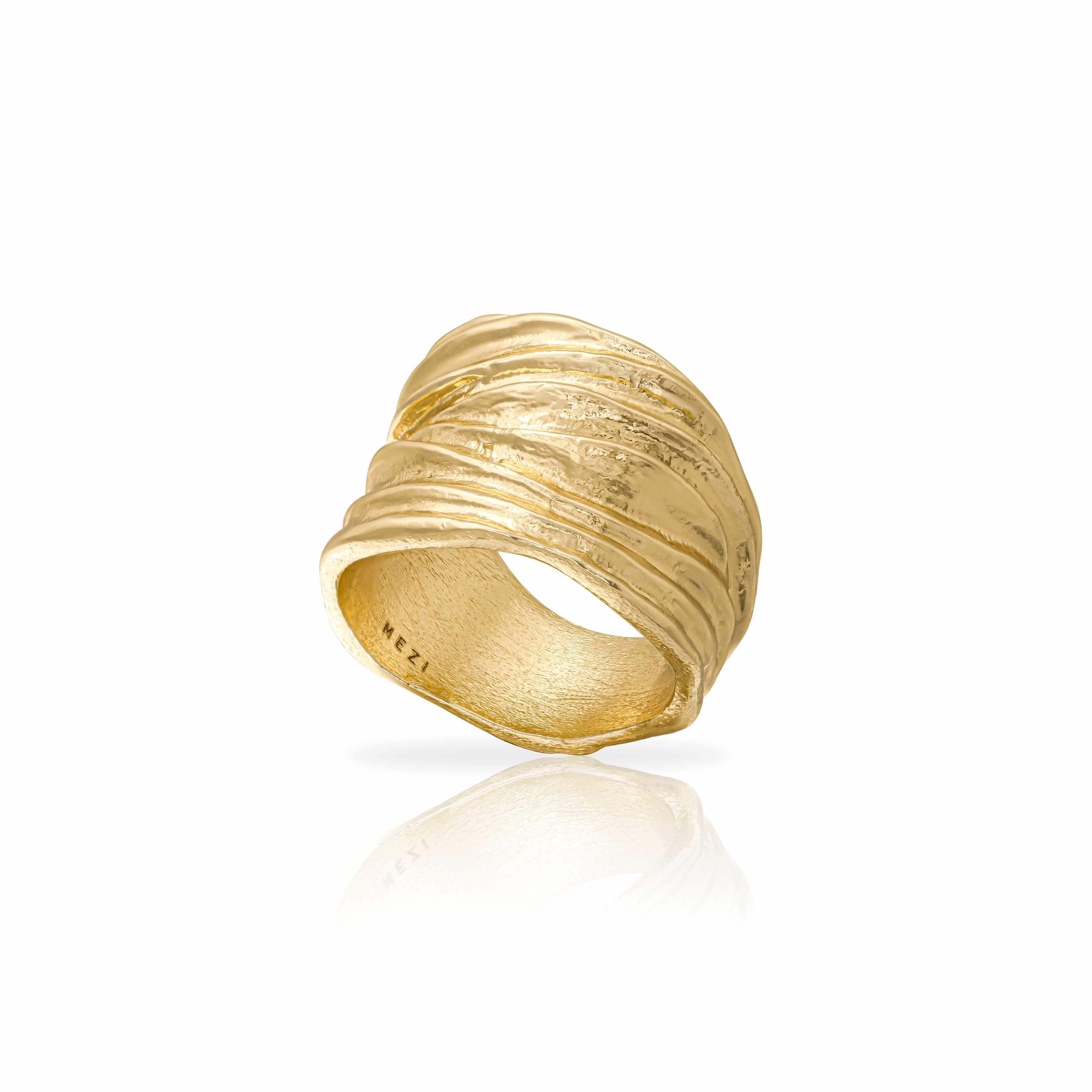 Arc gold statement ring