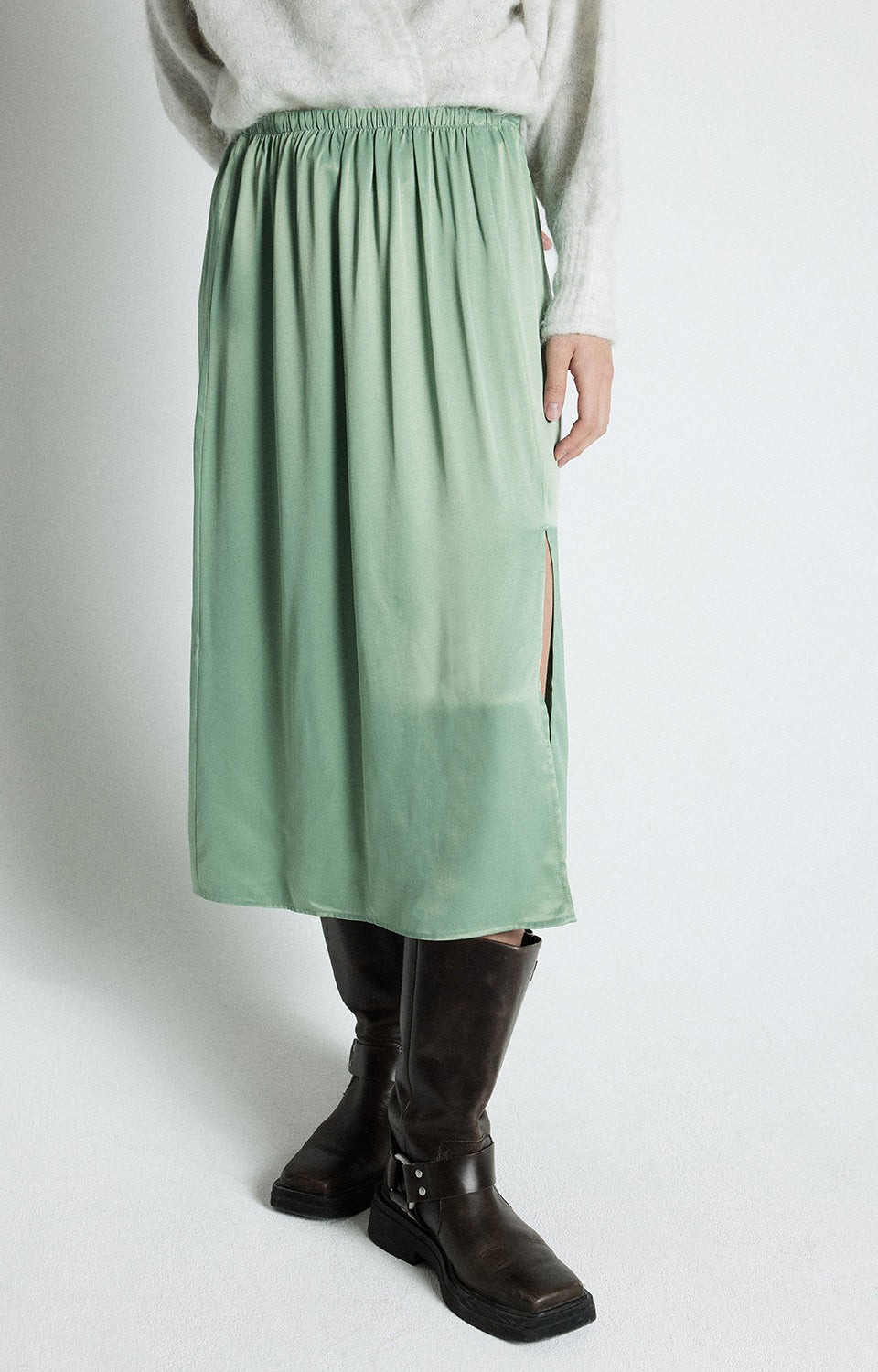 AV Skirt G-UNY13B Sage