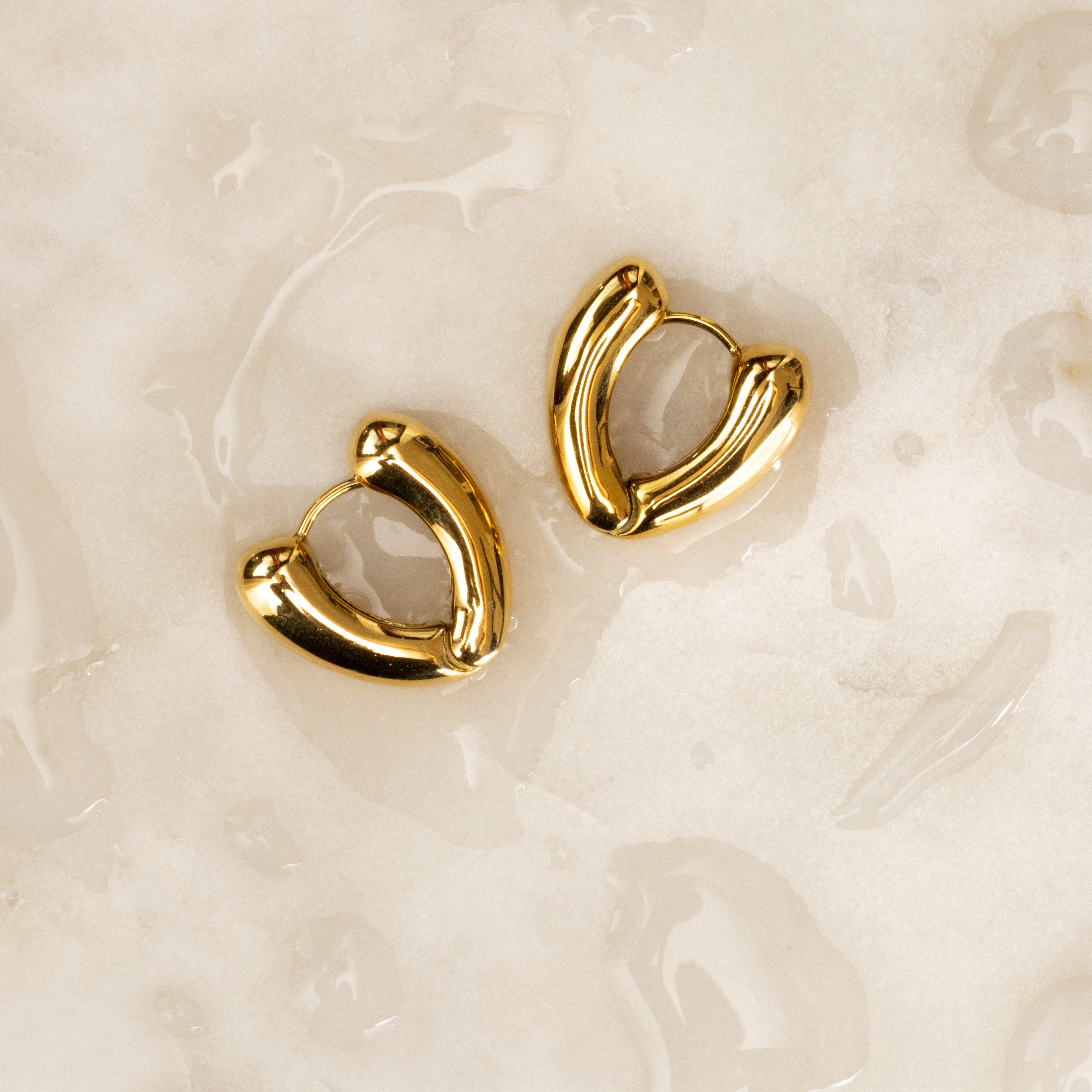 Waterproof-Earring-Flat-Lay-Gold_edited_ceb38e79-b0c2-439f-ba4a-80a5d07b539c-MEZI-JEWELLERY