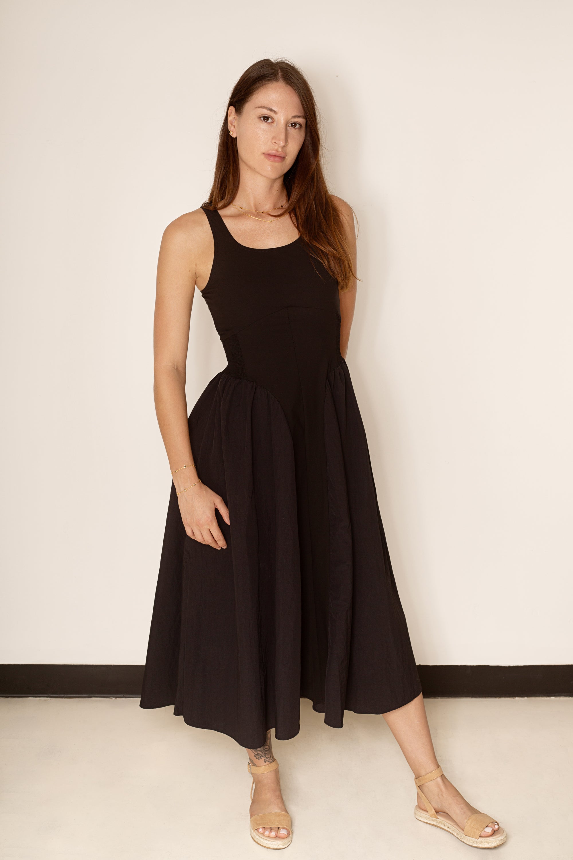 Texture Black Dress | MEZI