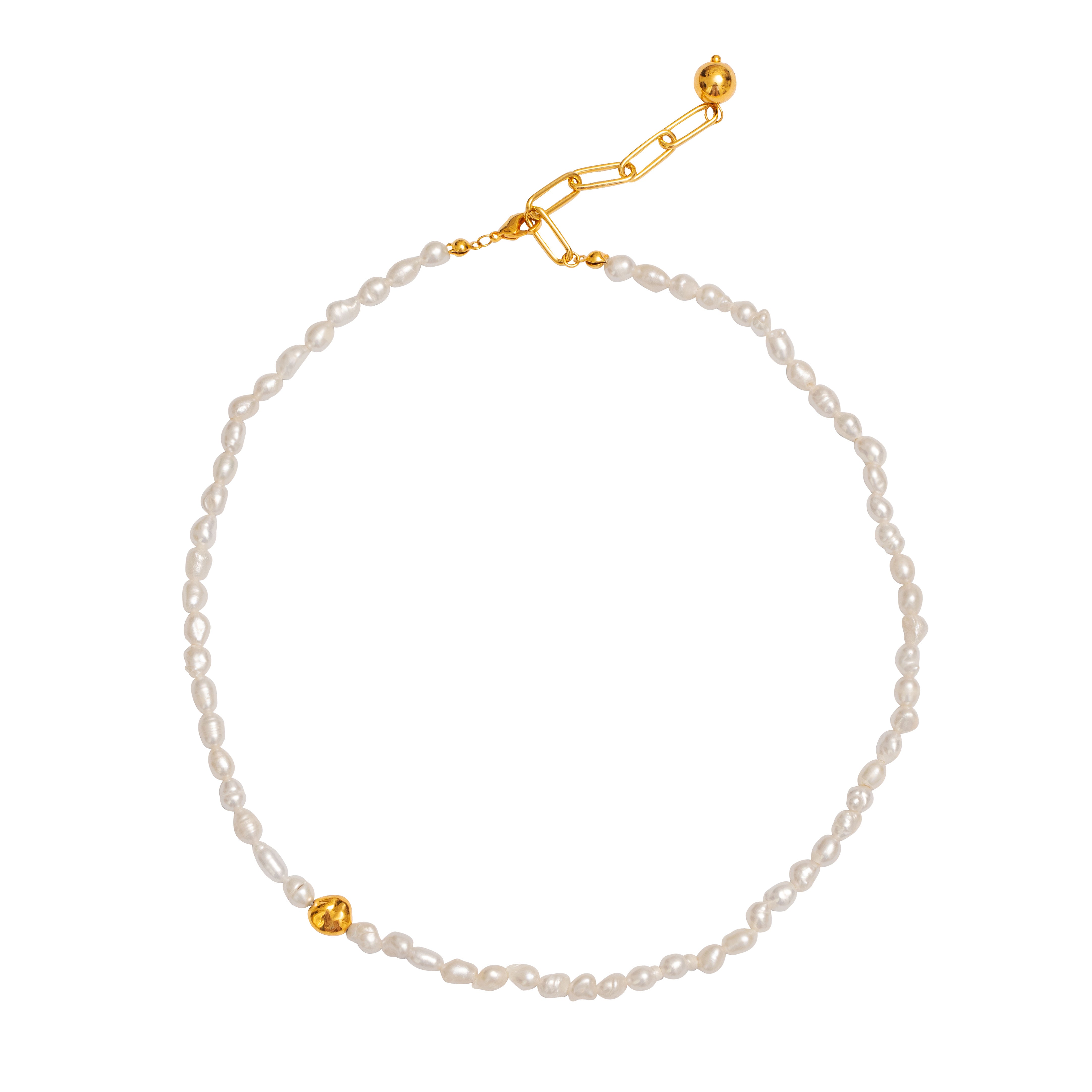 Leiv small gold pearl necklace | MEZI