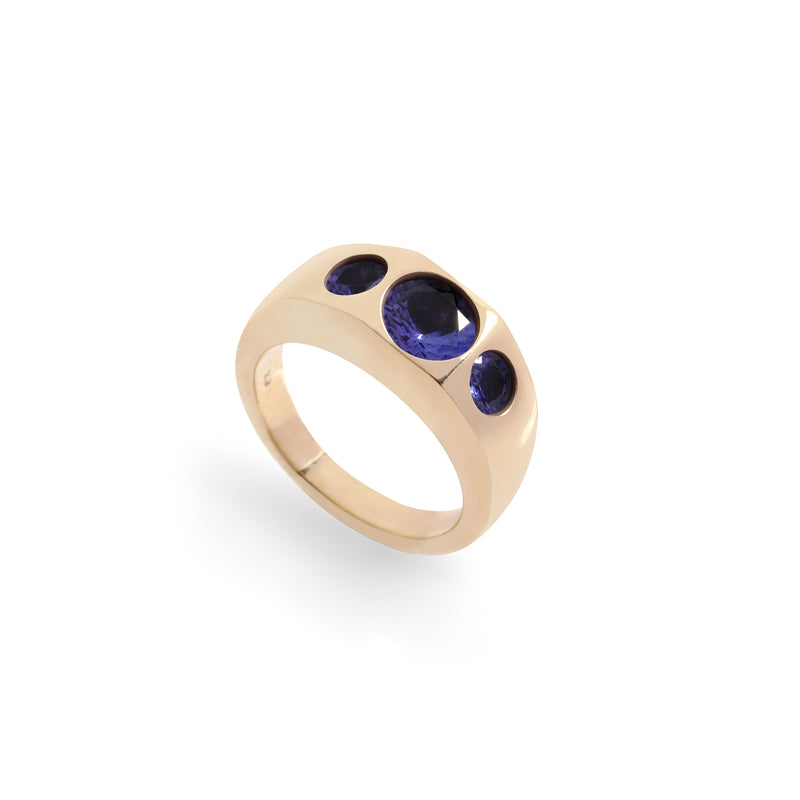 Gypsy round natural tanzanite 9k gold ring