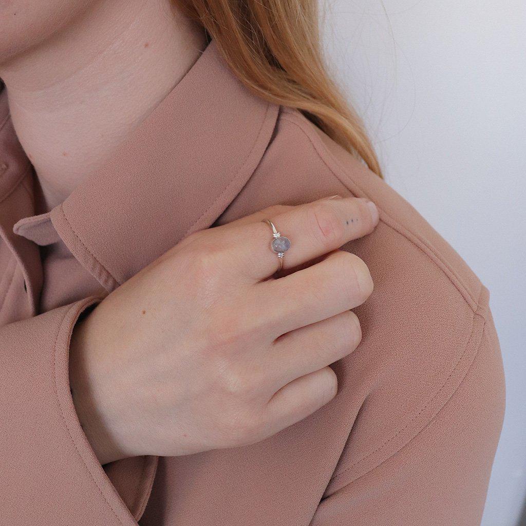 Zella oval sterling silver ring | MEZI