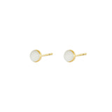 Arela round mother of pearl studs