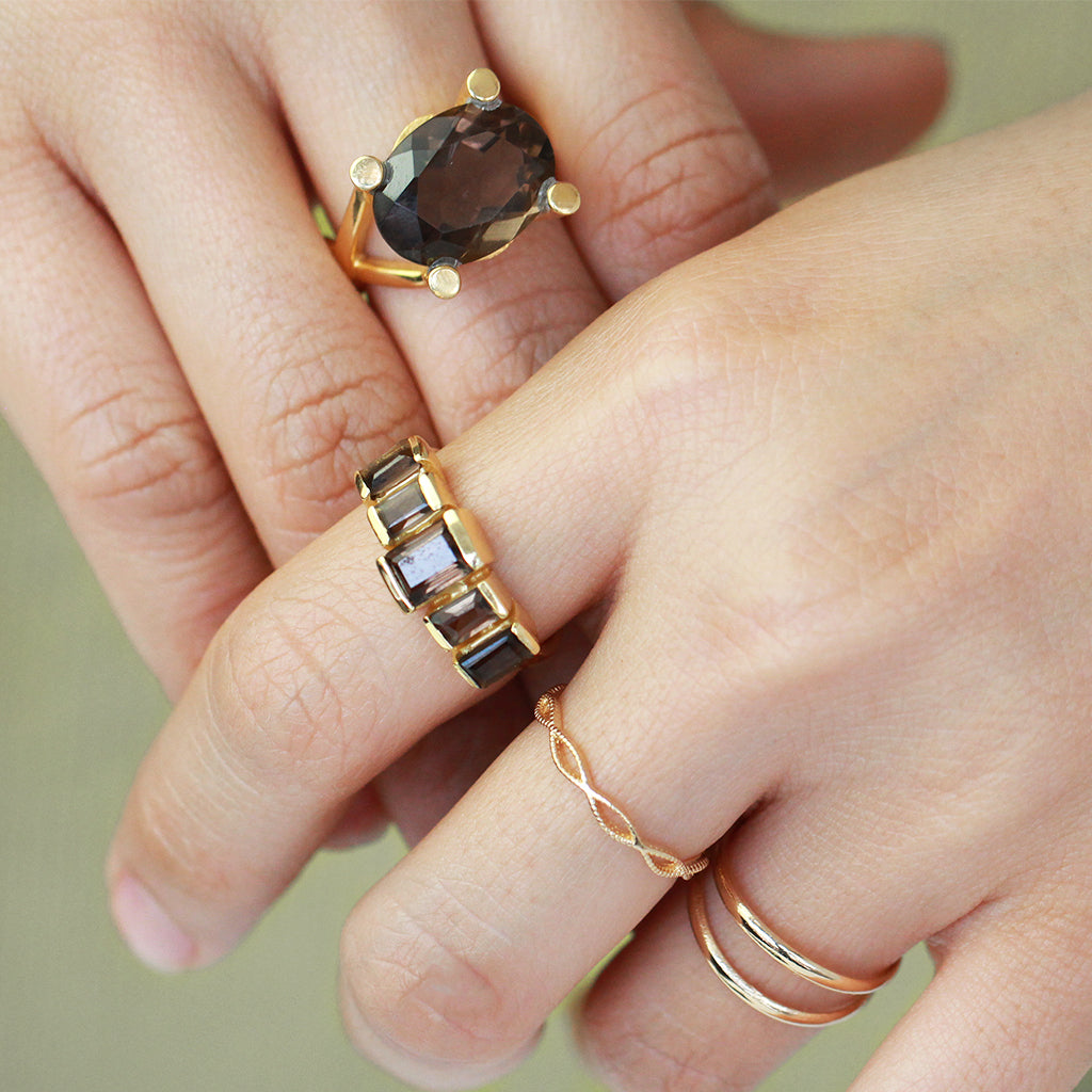 Everett semi precious gold ring | MEZI