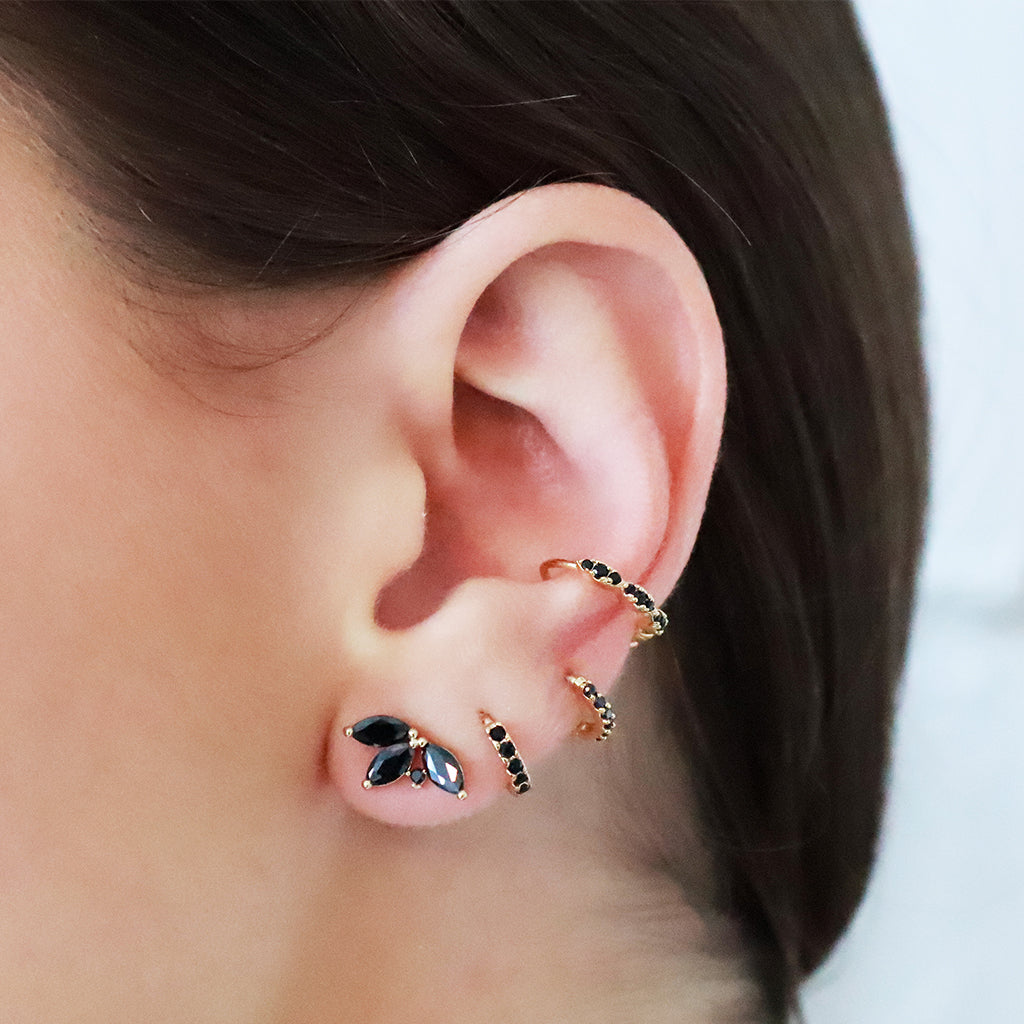 Nesti leaf rhodium crystal leaf black stud | MEZI
