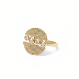 Amata semi-precious round disc ring