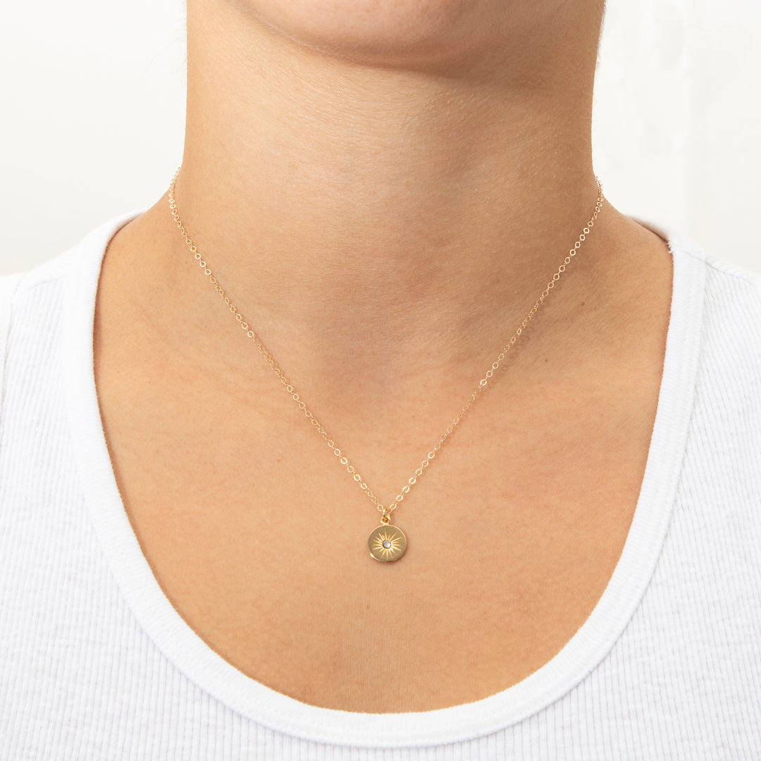 Star crystal disc necklace | MEZI