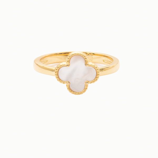 Clover mother of pearl ring