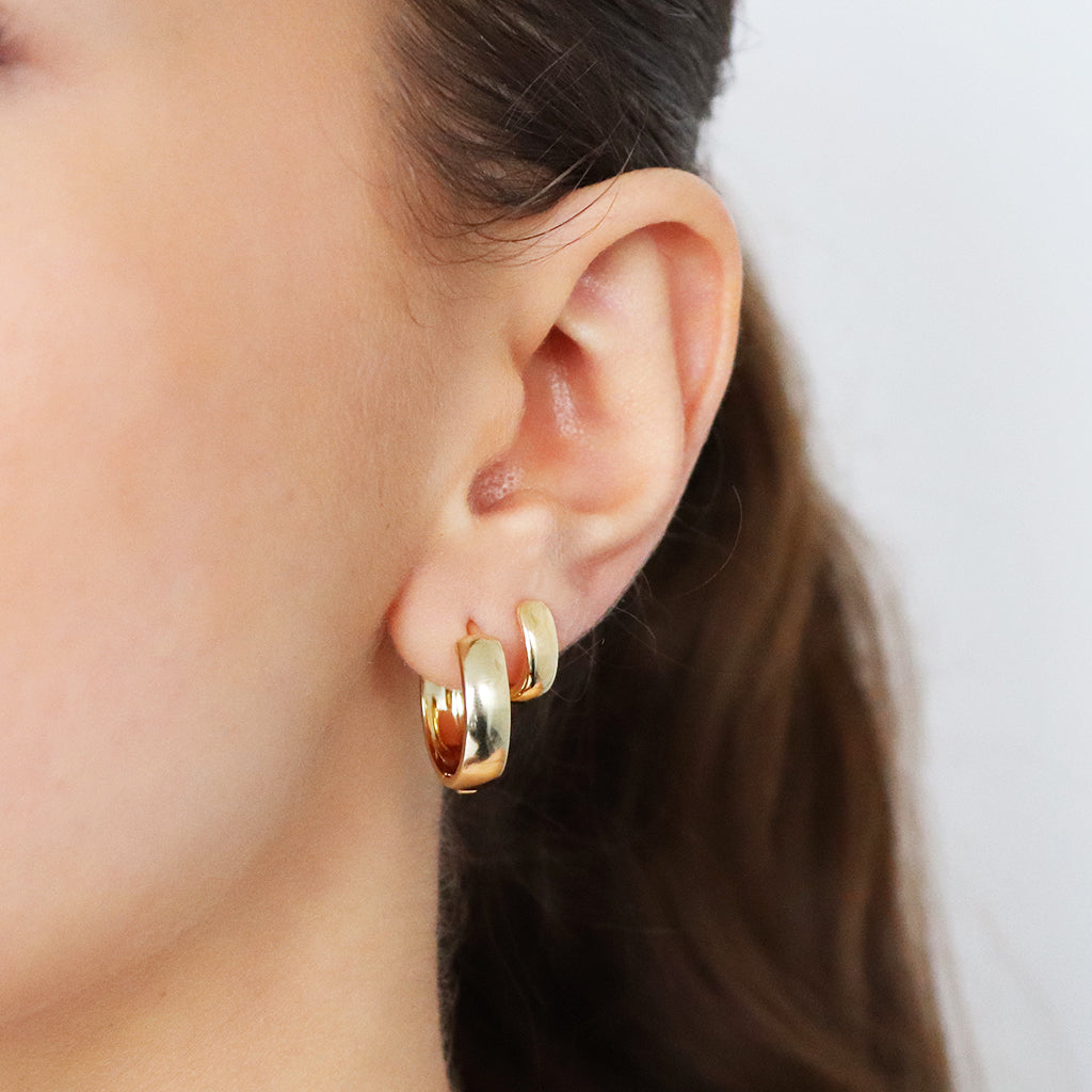 Halon 1 micron gold hoops | MEZI