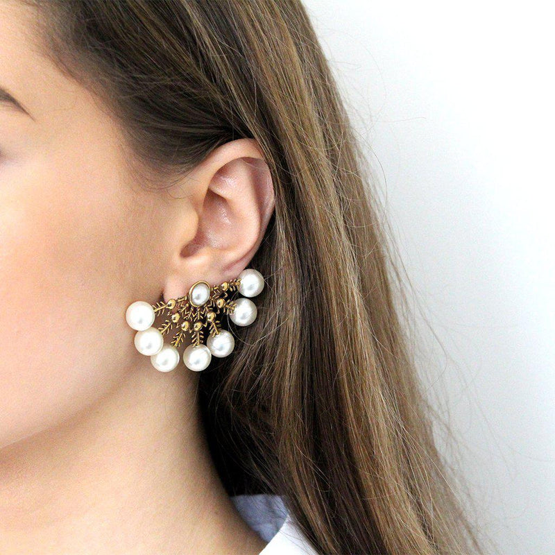 Nix pearl gold handmade studs earrings