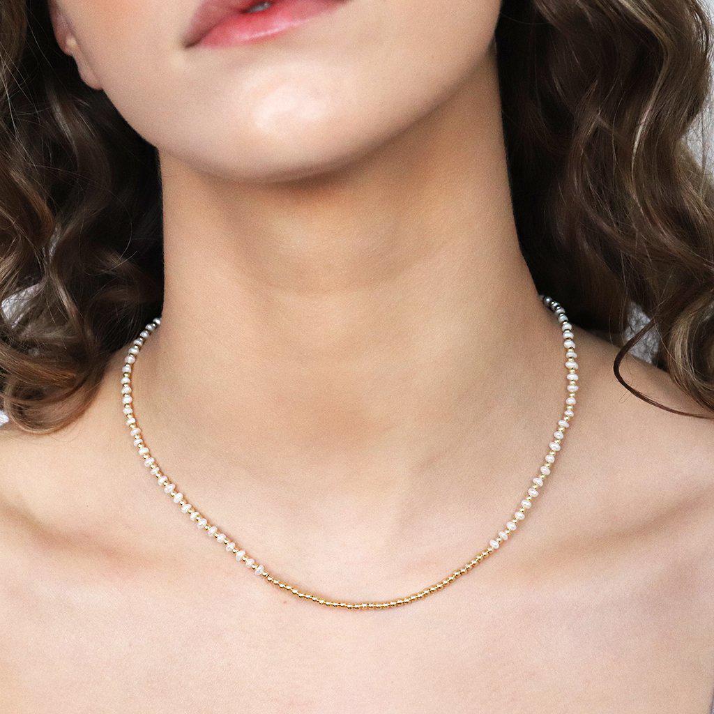 Gold Raegan II Precious Stone Necklace - Jewellery | mezi | MEZI