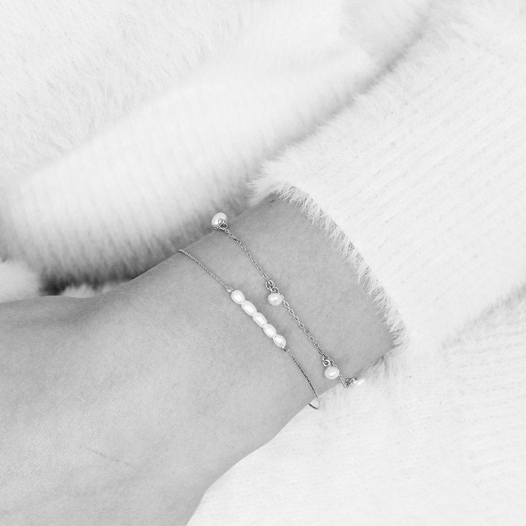 Tinley freshwater pearl bracelet | MEZI