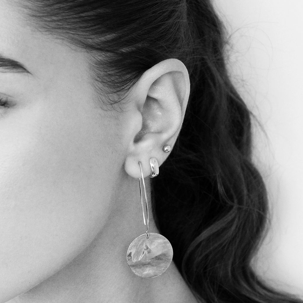 Halon 1 micron gold hoops | MEZI