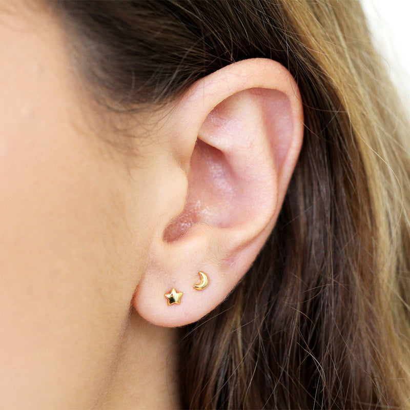 Moon & star plain stud earring