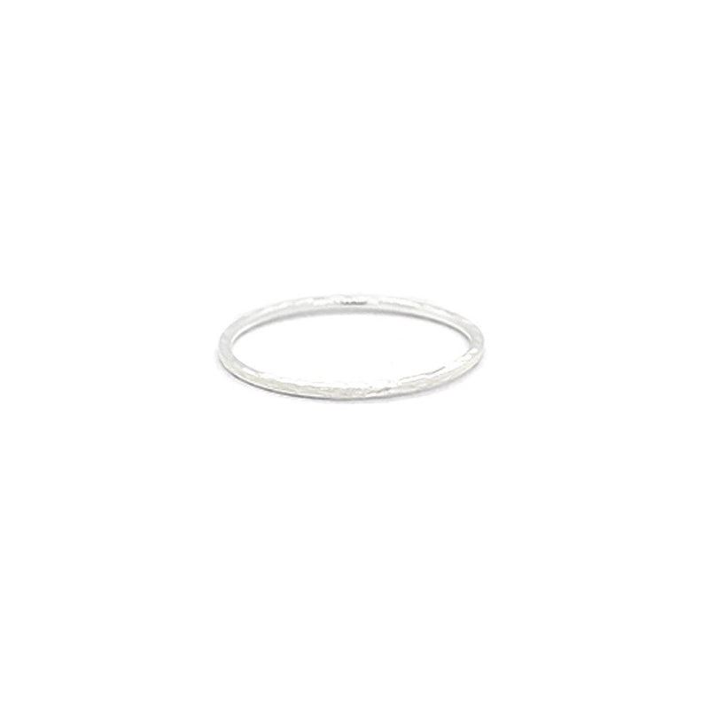 Kambo sterling silver twist ring