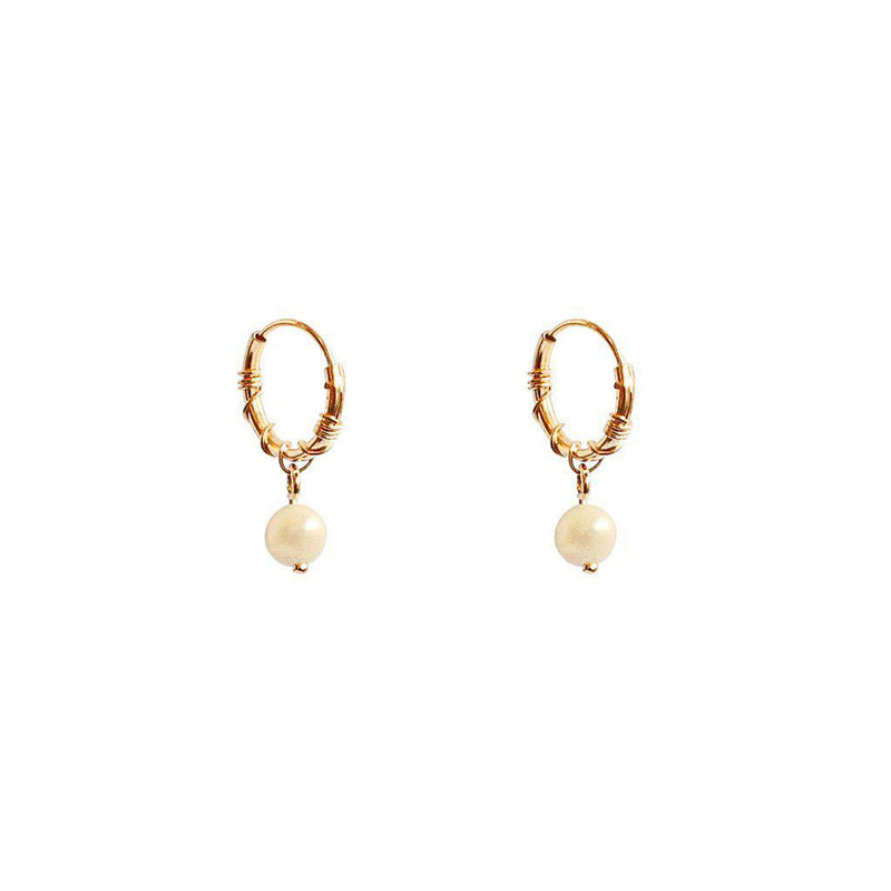 Nisa freshwater pearl earrings